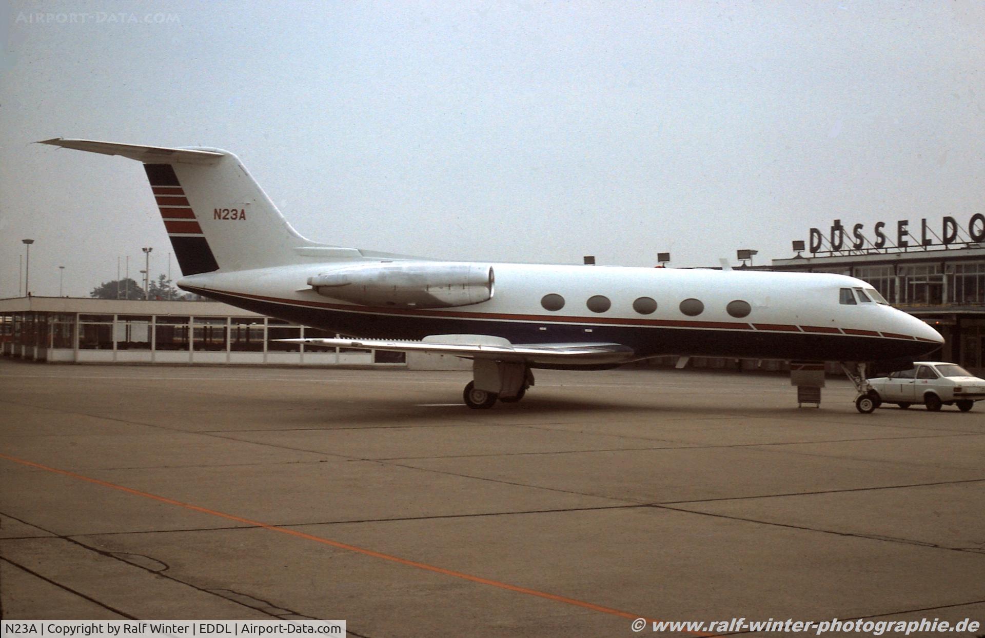 N23A, 1974 Grumman G-1159 Gulfstream II C/N 153, Grumman Gulfstream II - Superior Oil - 153 - N23A - 1977 - DUS