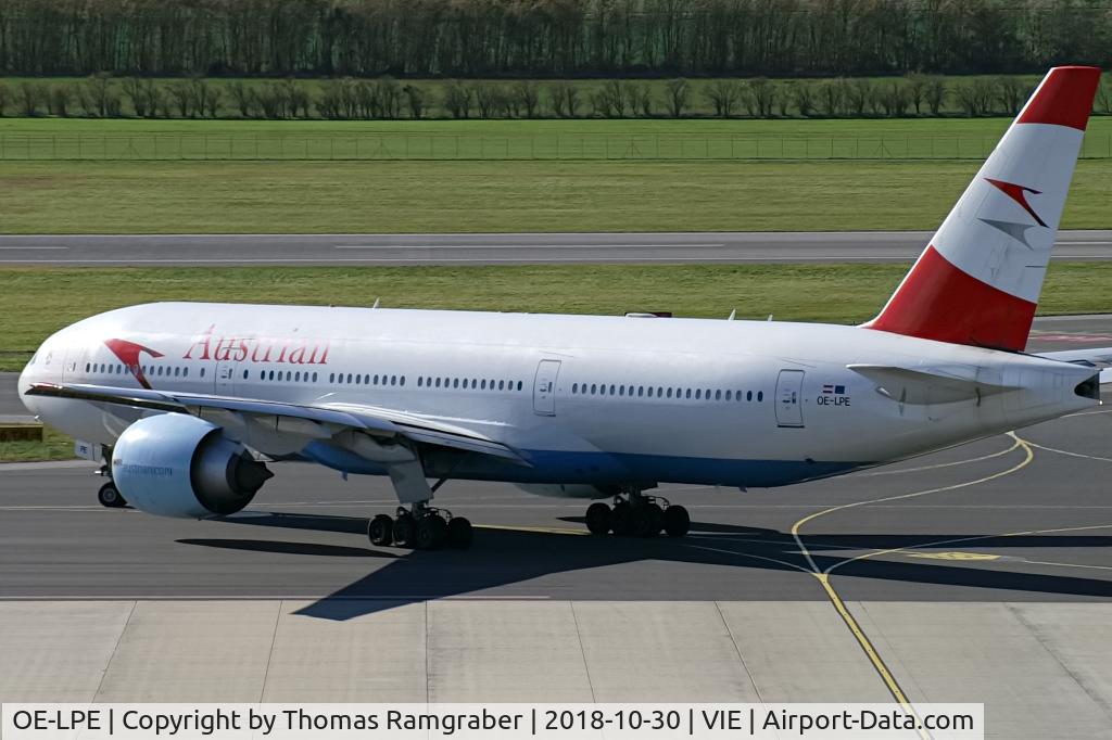OE-LPE, 1998 Boeing 777-2Q8/ER C/N 27607, Austrian Airlines Boeing 777-200