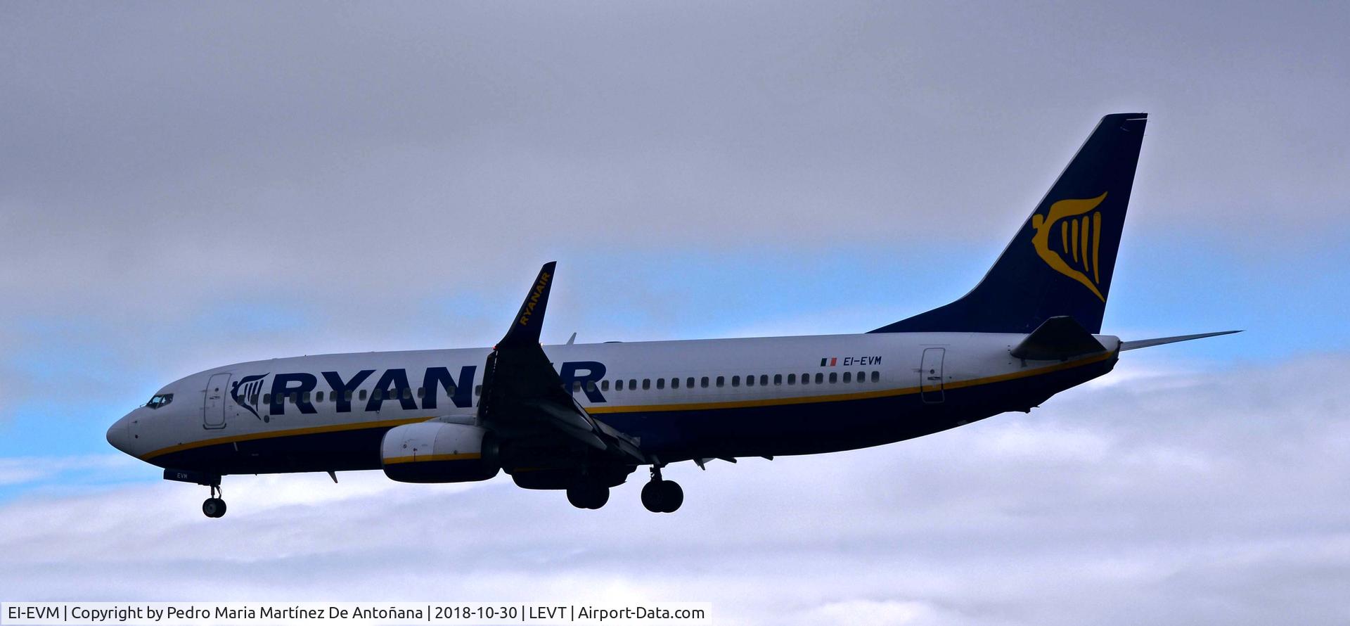 EI-EVM, 2012 Boeing 737-8AS C/N 40296, Foronda - Vitoria-Gasteiz - Euskadi - España