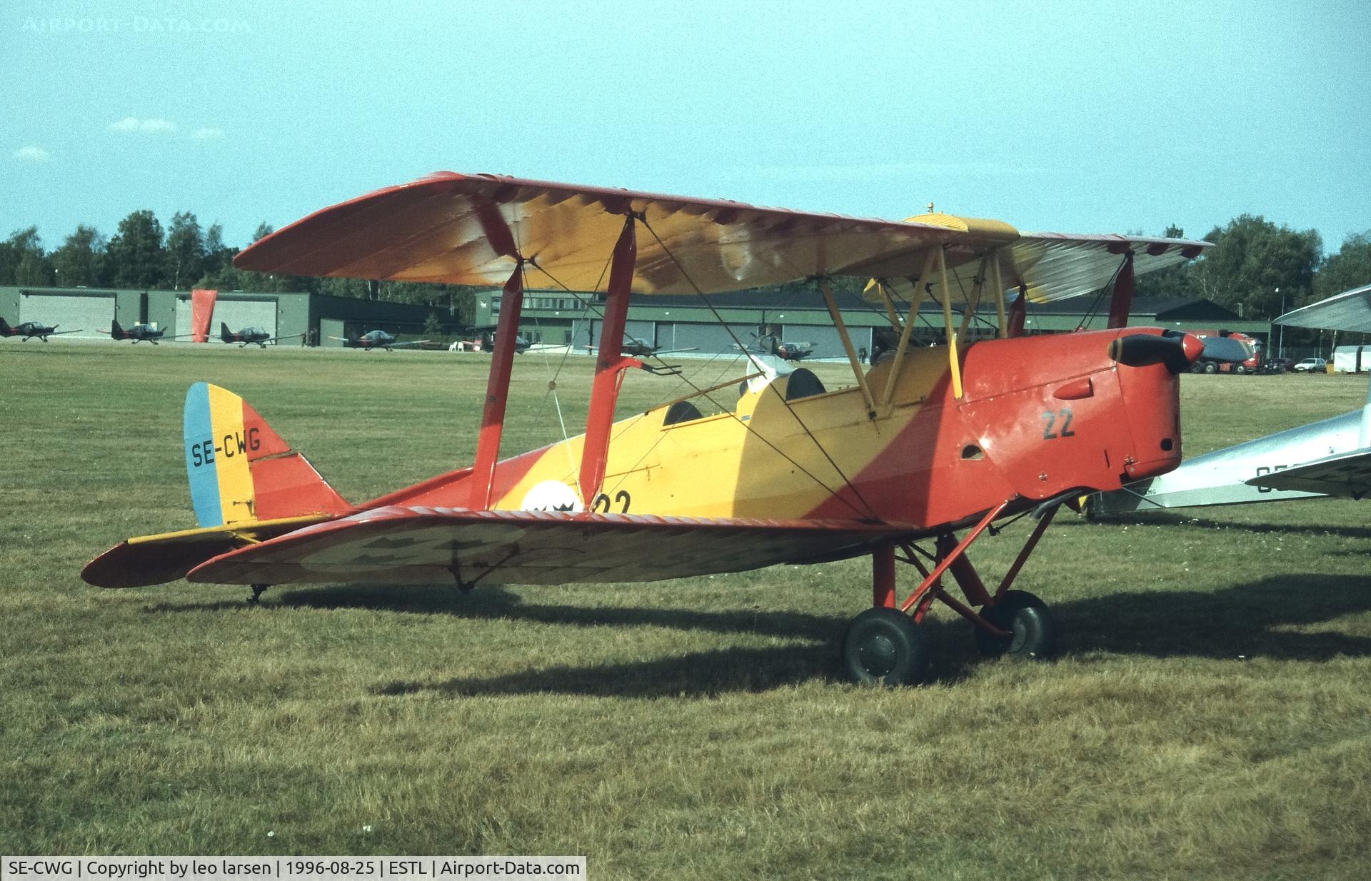 SE-CWG, 1935 De Havilland DH-82A Tiger Moth II C/N 3364, Ljungbyhed F.5 Air Base 25.8.1996