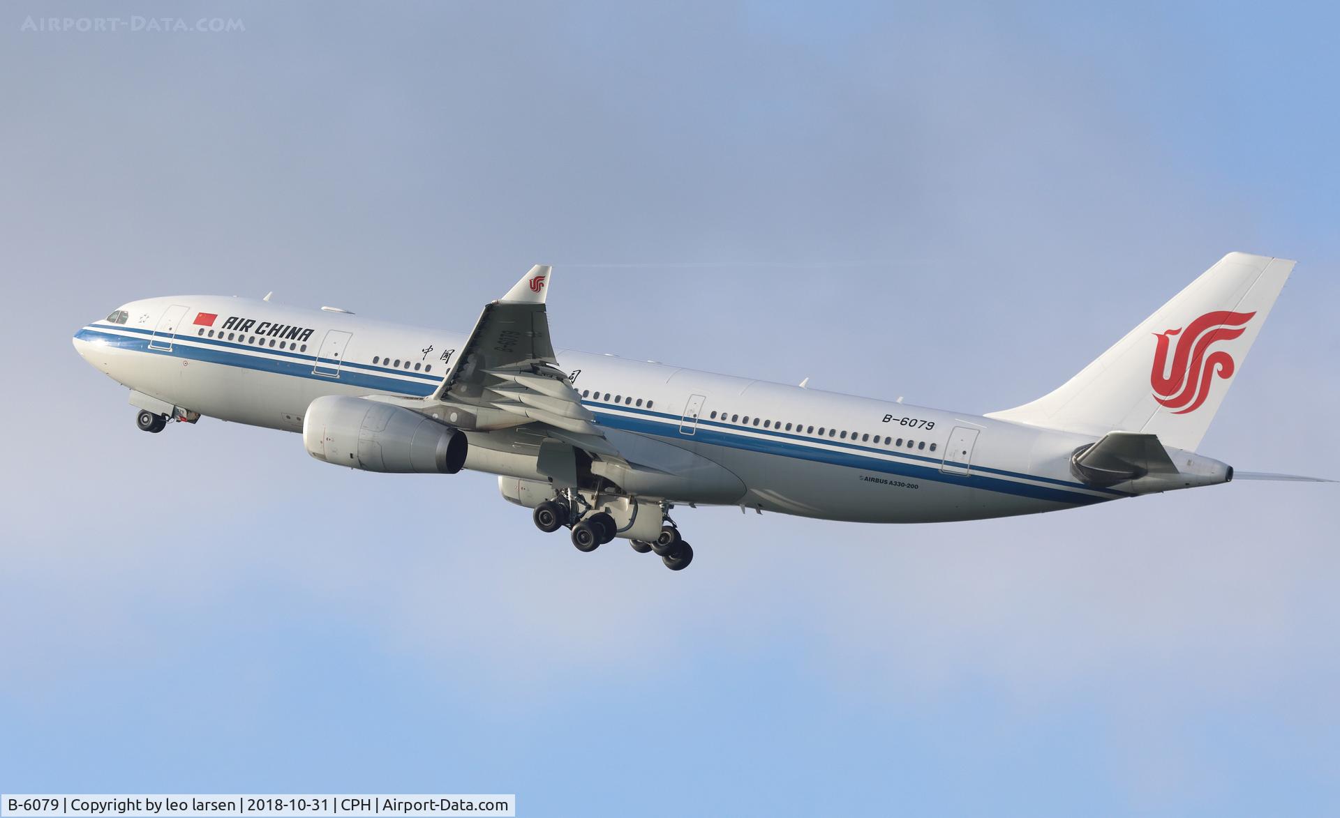 B-6079, 2006 Airbus A330-243 C/N 810, Copenhagen 31.10.2018