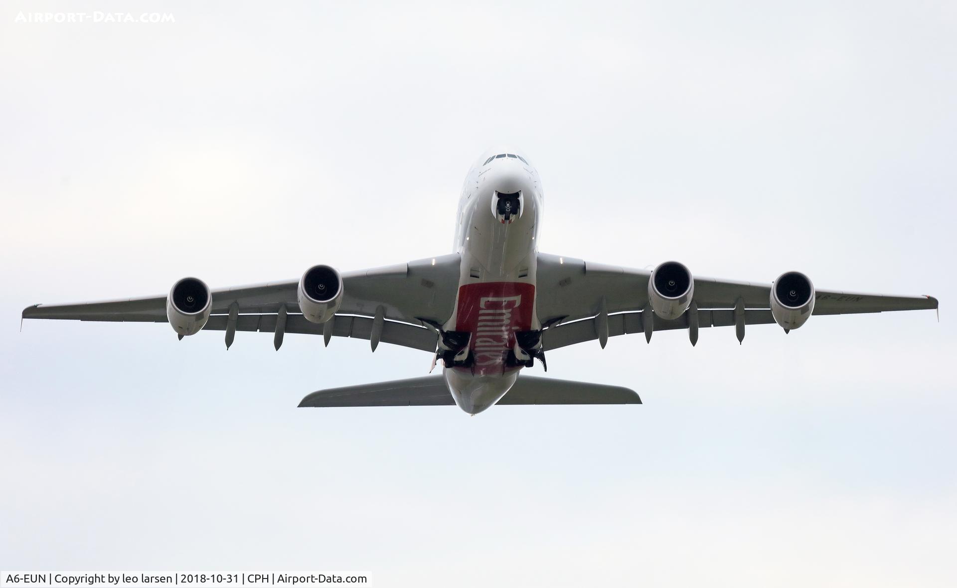 A6-EUN, 2016 Airbus A380-842 C/N 226, Copenhagen 31.10.2018 T/O R-04L