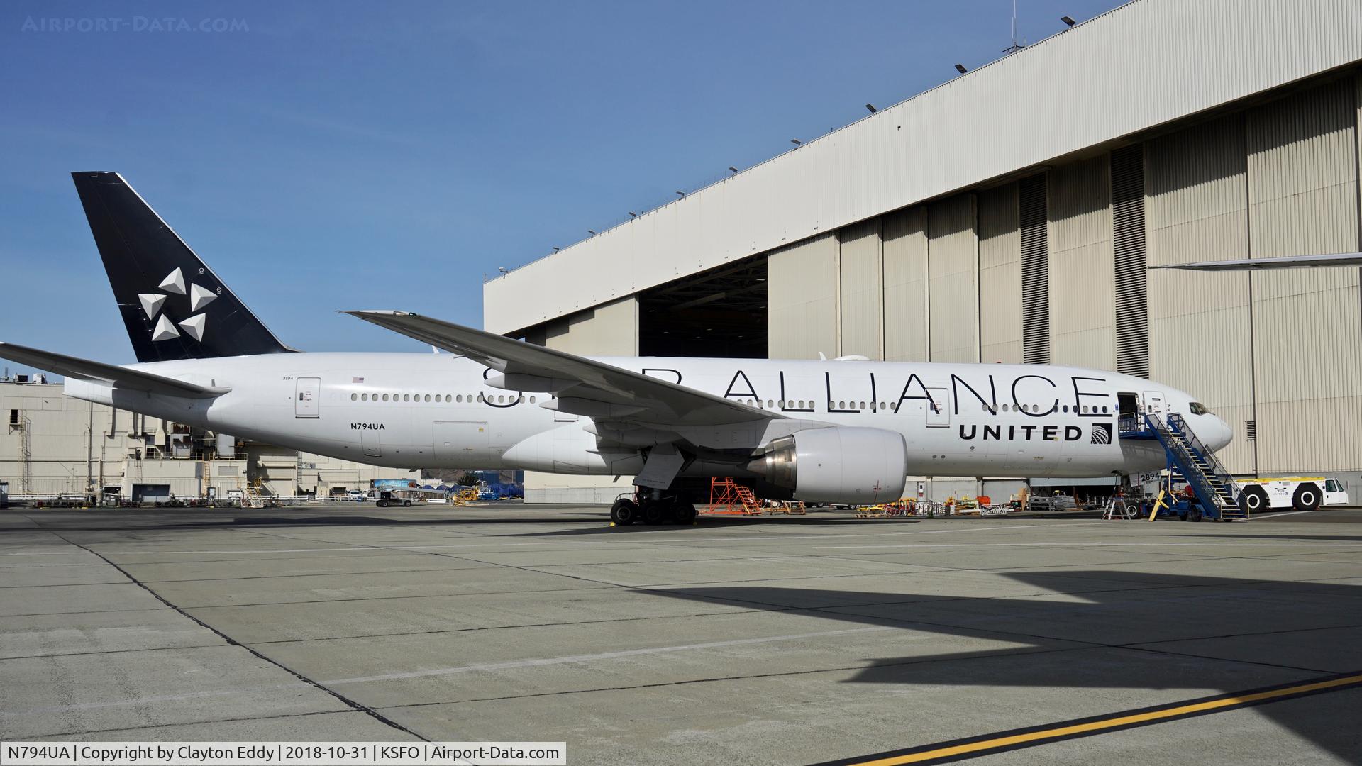 N794UA, 1997 Boeing 777-222 C/N 26953, SFO 2018.