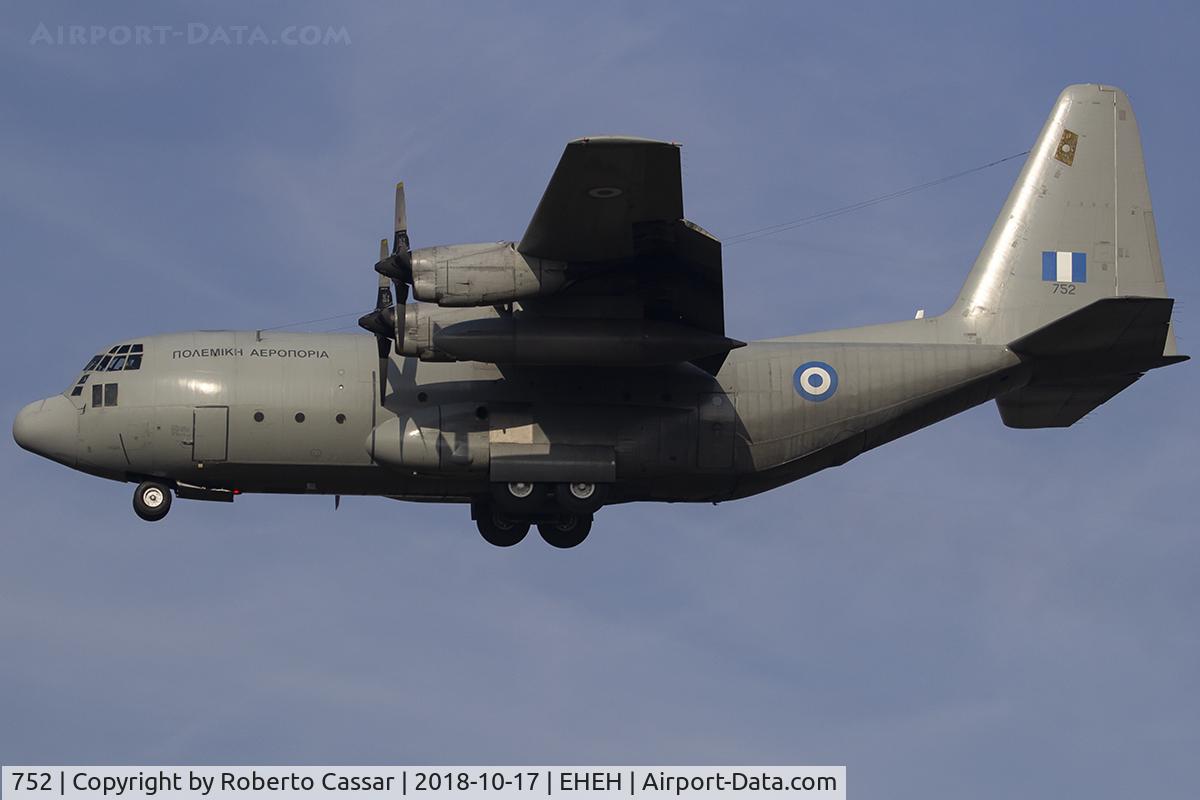 752, 1977 Lockheed C-130H Hercules C/N 382-4734, Eindhoven