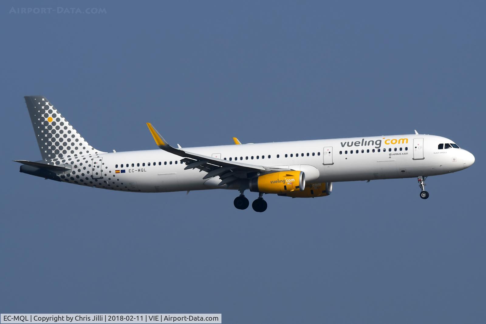 EC-MQL, 2017 Airbus A321-231 C/N 7621, Vueling