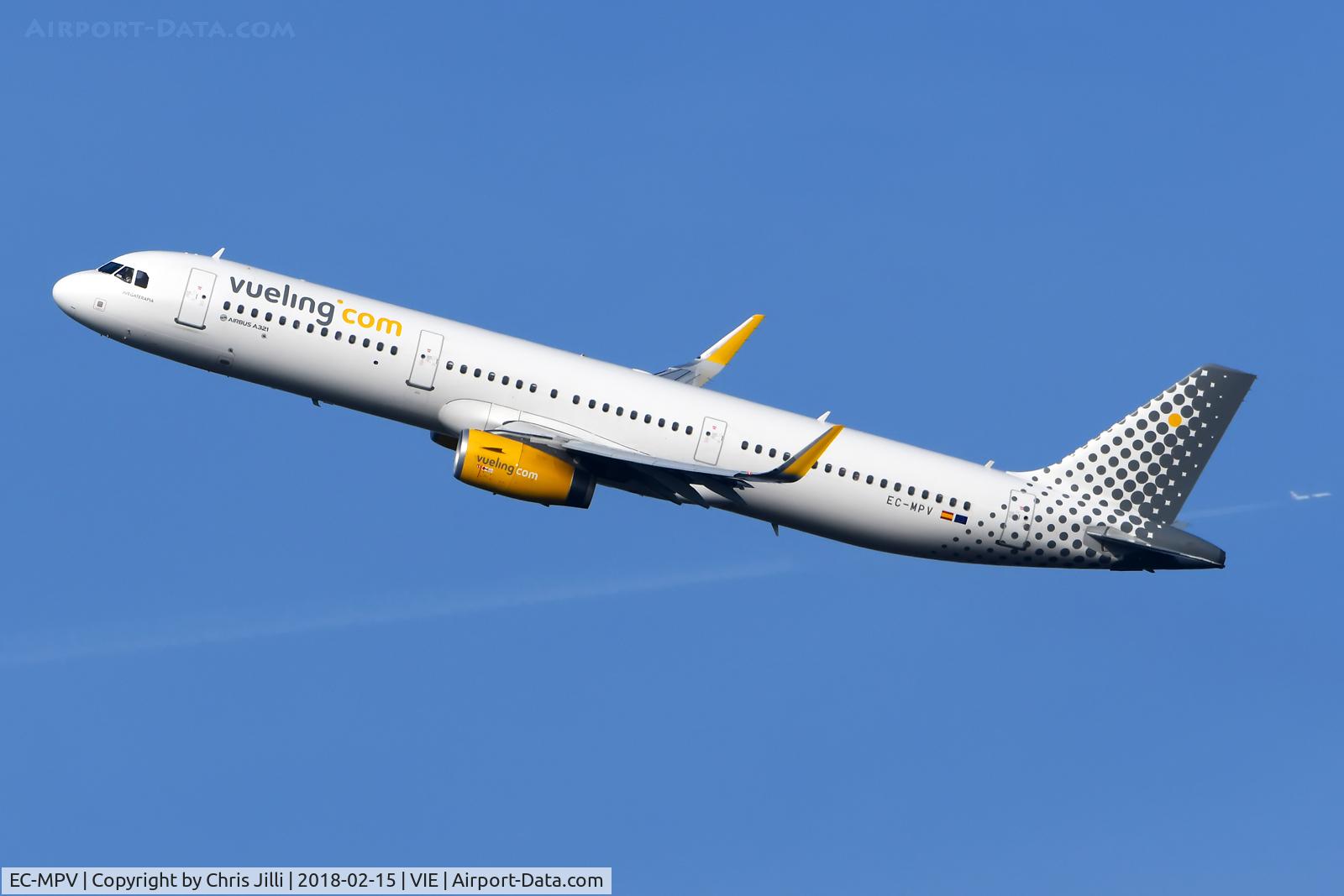 EC-MPV, 2017 Airbus A321-231 C/N 7590, vueling