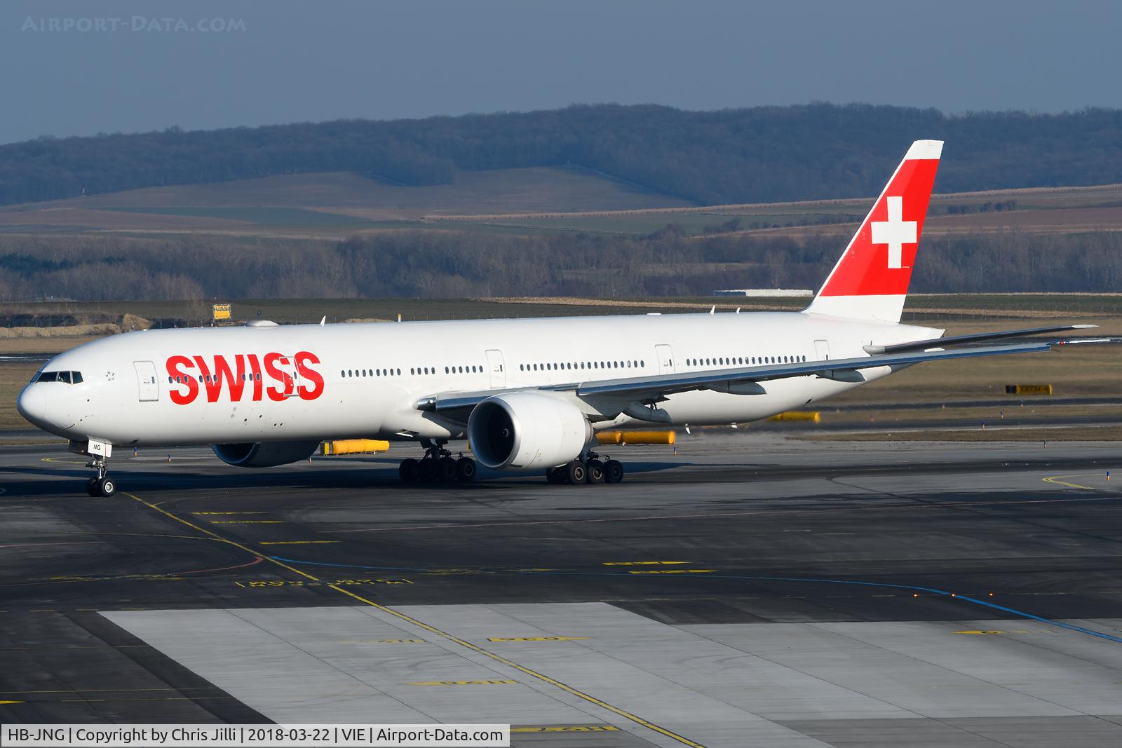 HB-JNG, 2017 Boeing 777-3DE/ER C/N 62752, SWISS