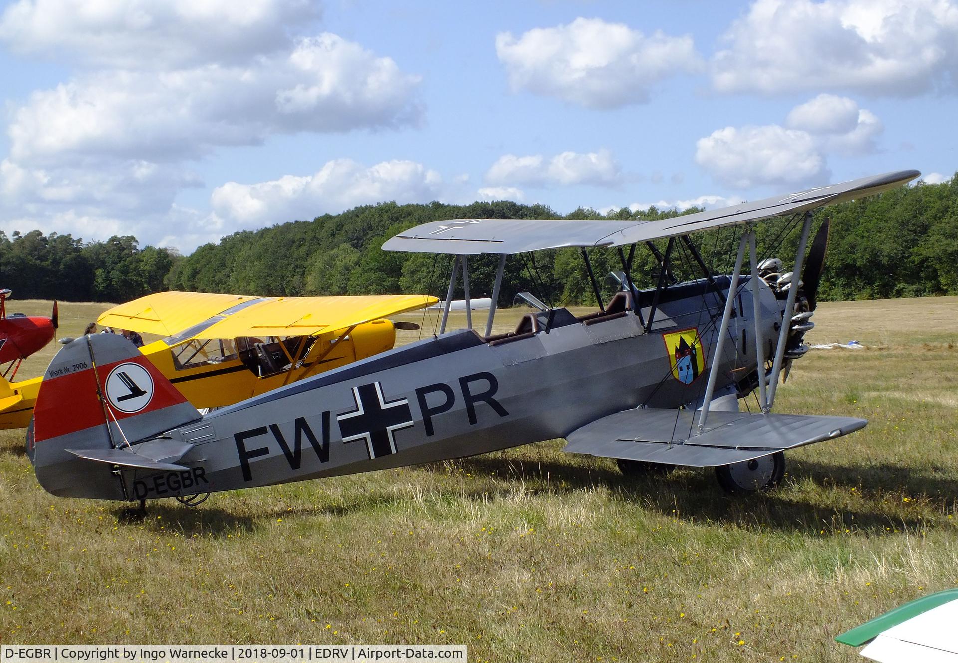 D-EGBR, 1940 Focke-Wulf Fw 44J Stieglitz C/N 2906, Focke-Wulf Fw 44J Stieglitz at the 2018 Flugplatzfest Wershofen