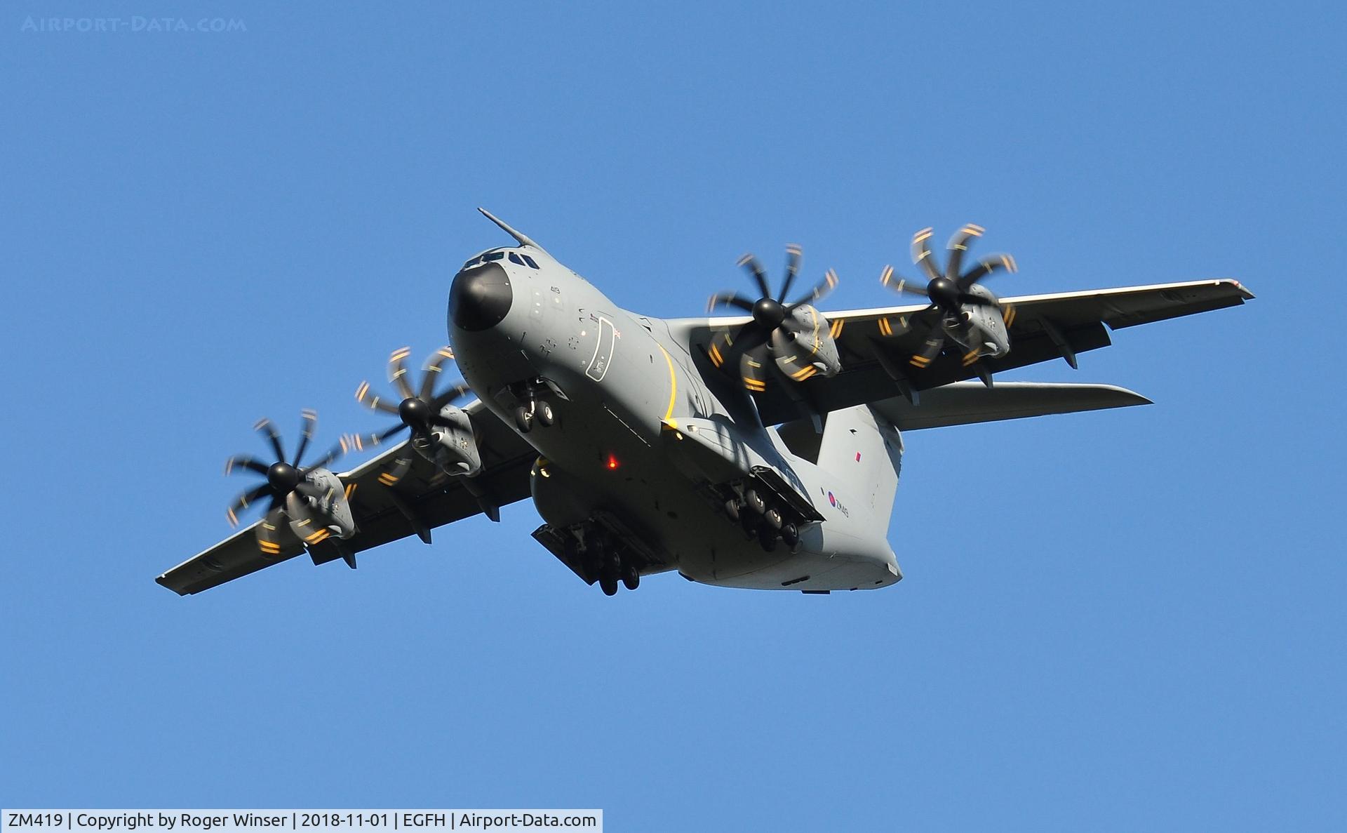 ZM419, 2018 Airbus A400M-180 Atlas C.1 C/N 077, RAF Atlas C.1 aircraft coded 419 of the Brize Norton Transport Wing approaching Runway 22.