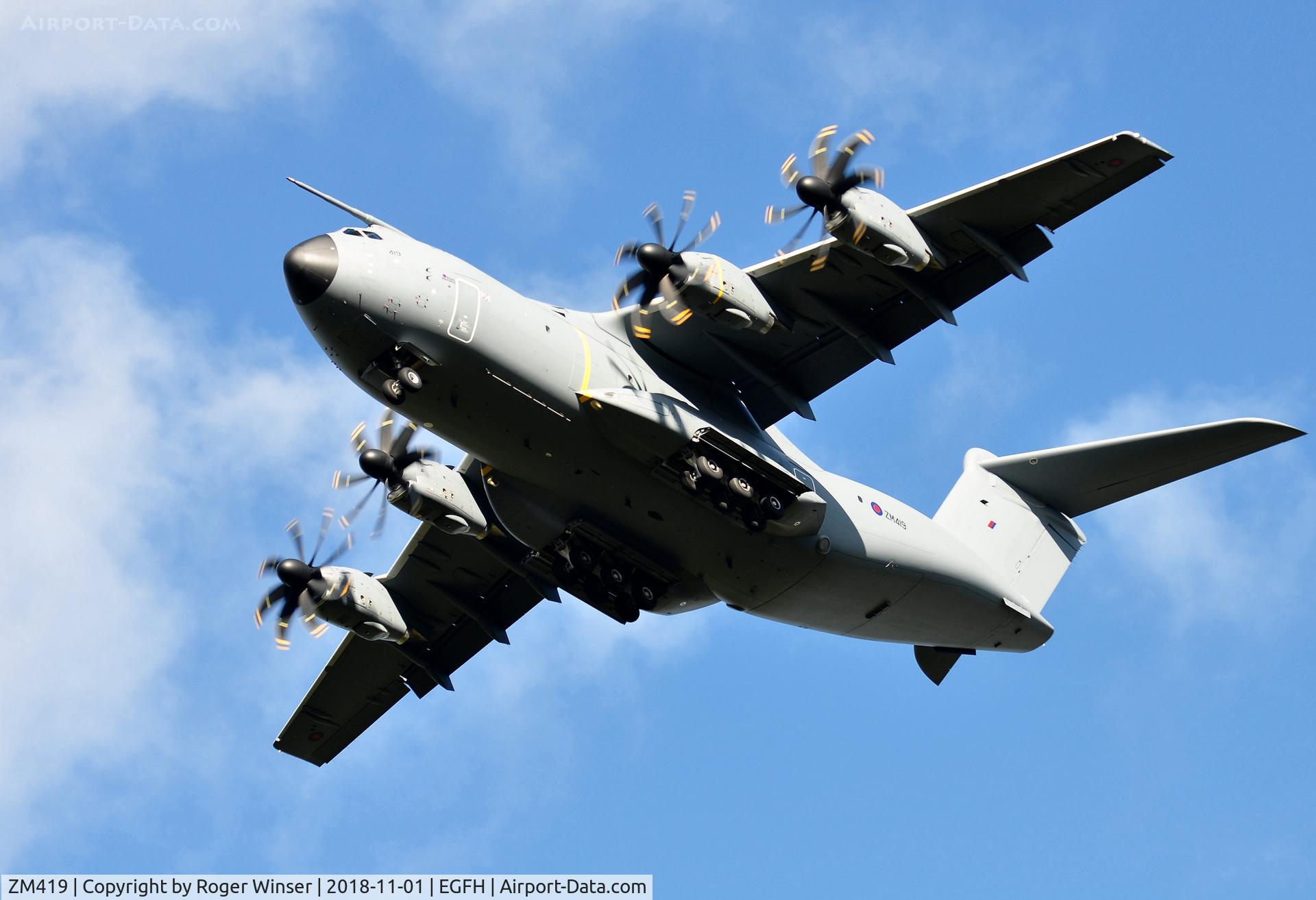 ZM419, 2018 Airbus A400M-180 Atlas C.1 C/N 077, RAF Atlas C.1 aircraft coded 419 of the Brize Norton Transport Wing approaching Runway 22.