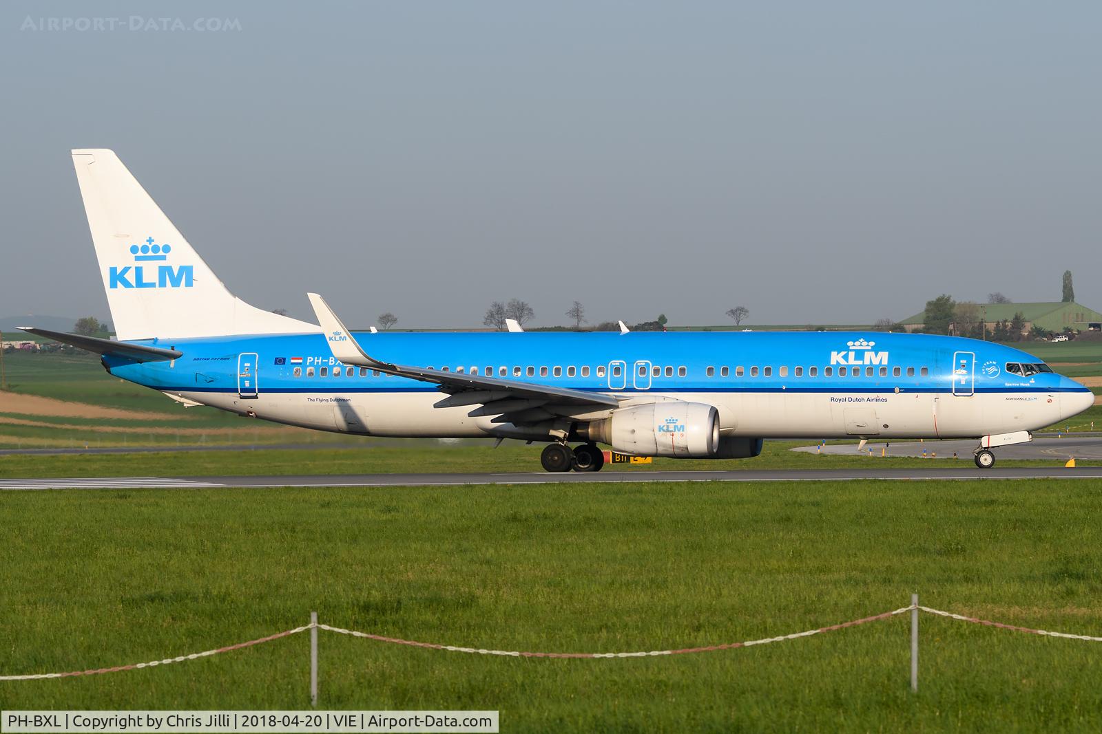 PH-BXL, 2000 Boeing 737-8K2 C/N 30359, KLM