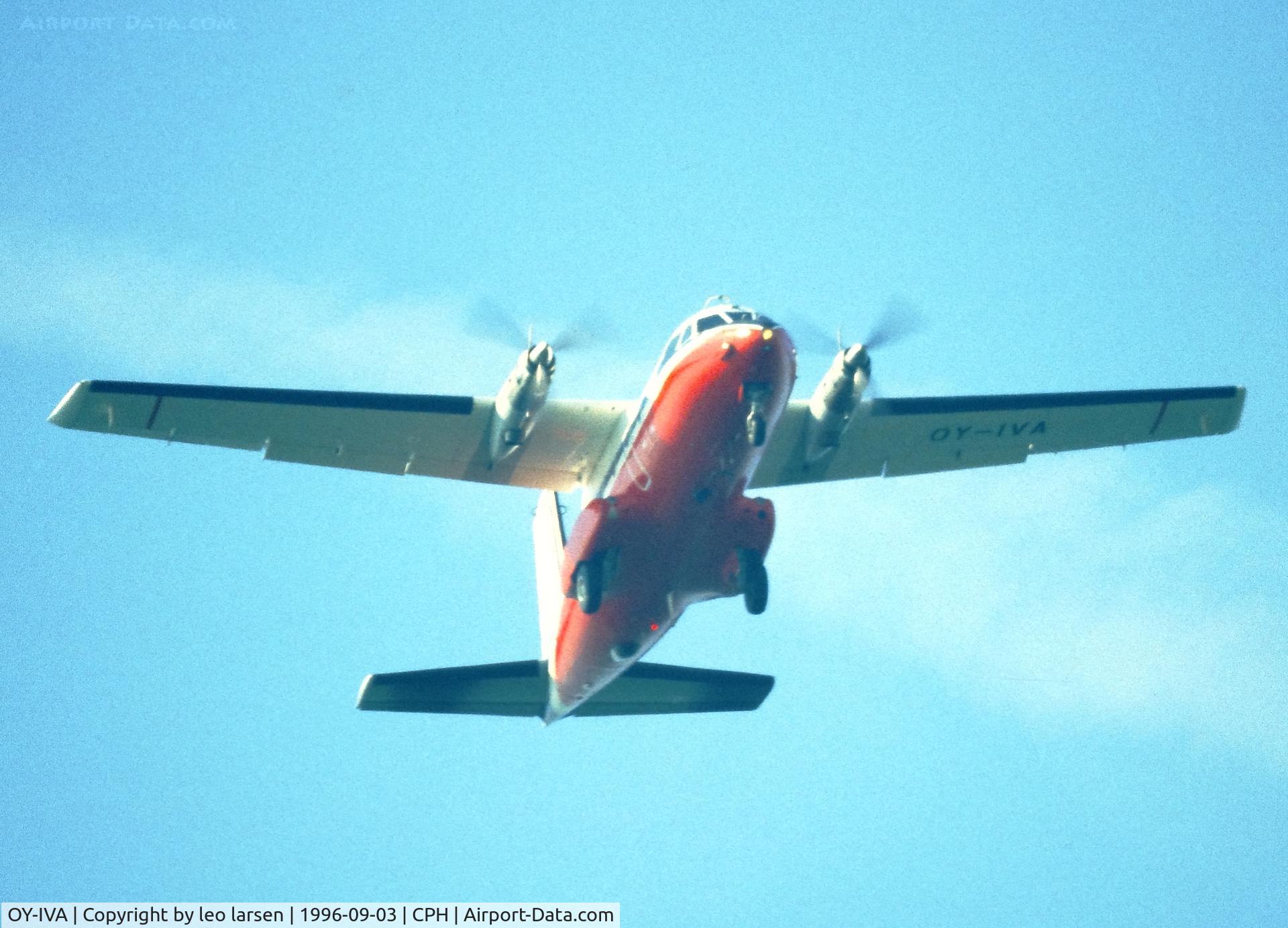 OY-IVA, 1970 Nord N262A-42 C/N 57, Copenhagen 3.9.1996 app to R-04R
