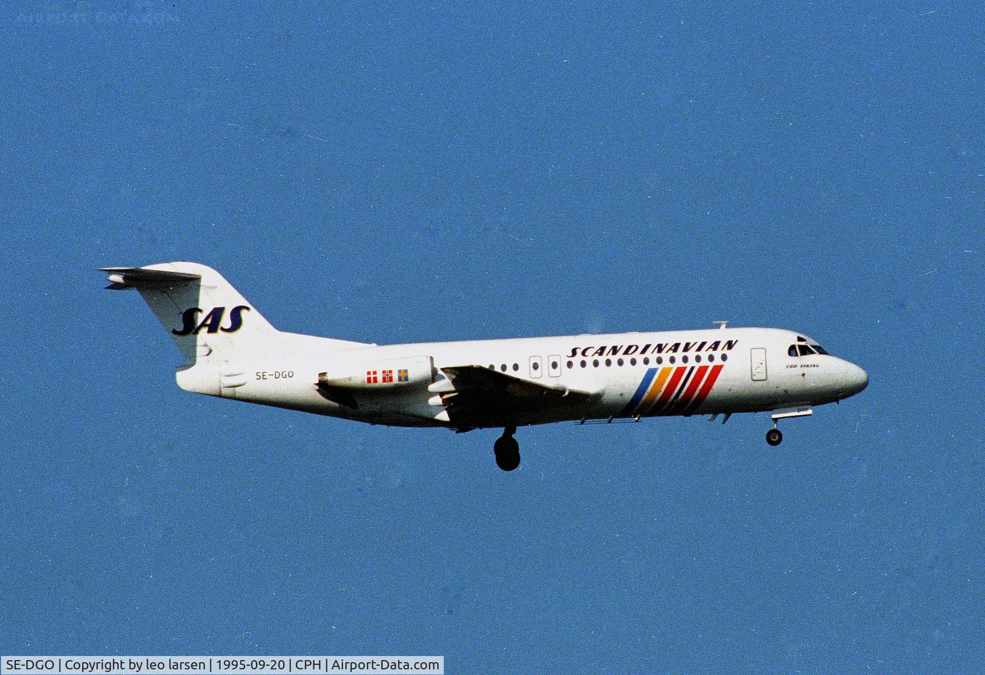 SE-DGO, 1982 Fokker F-28-4000 Fellowship C/N 11190, Copenhagen 20.9.1995
