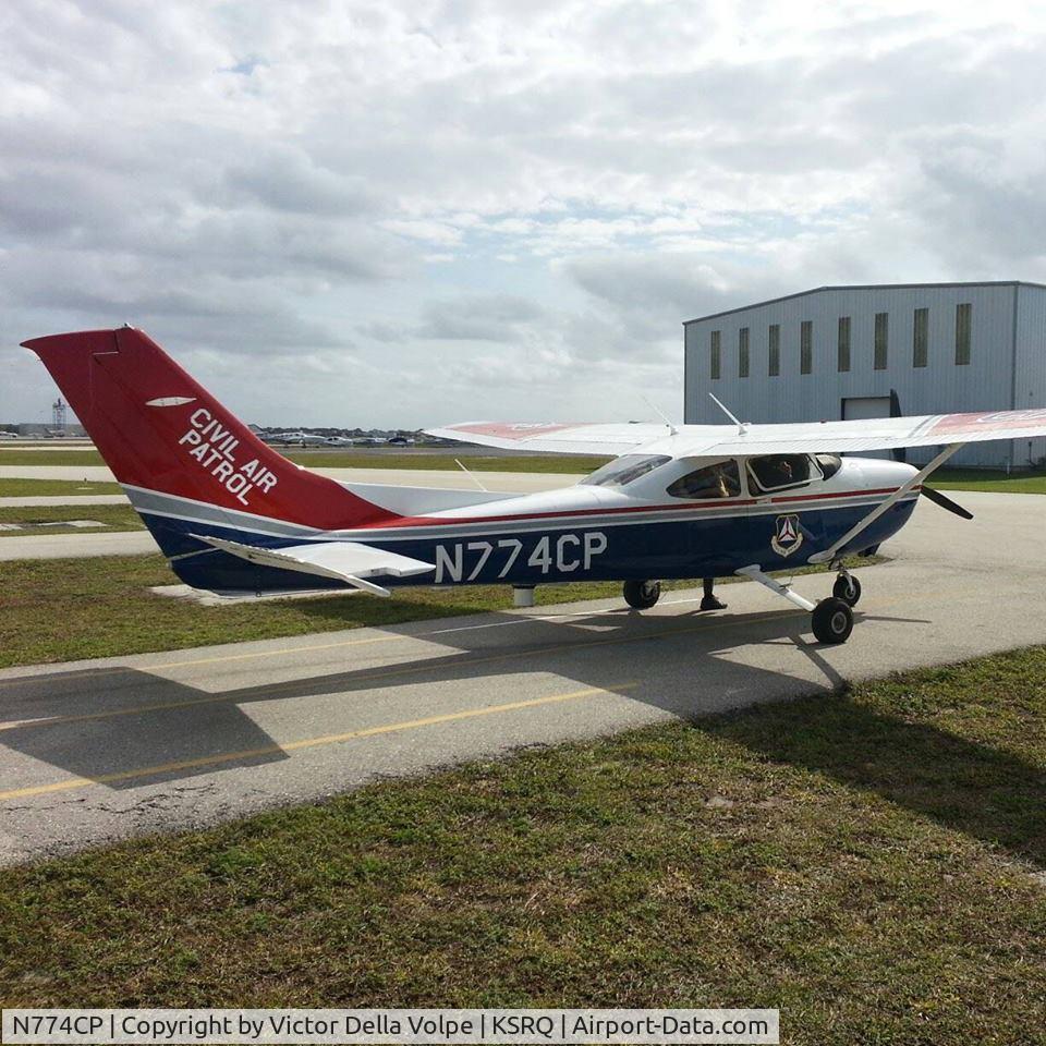 N774CP, Cessna 182T Skylane C/N 18282257, Based at SRQ
