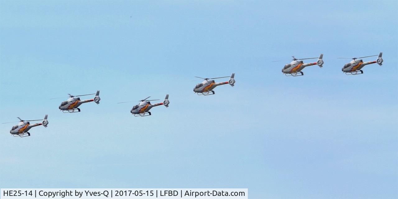 HE25-14, 2001 Eurocopter EC-120B Colibri C/N 1231, Spanish ASPA Team Eurocopter EC-120B Colibri, Take off rwy 23, Bordeaux-Mérignac Air Base 106 (LFBD-BOD) Open day 2017