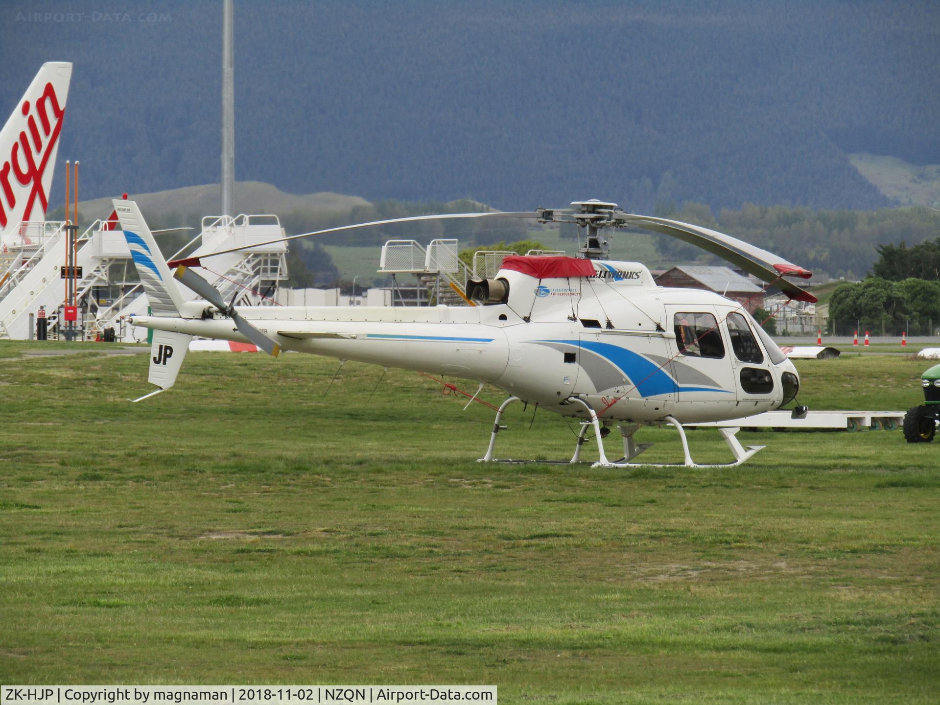 ZK-HJP, Aerospatiale AS-350BA Ecureuil C/N 2322, outside on dull afternoon
