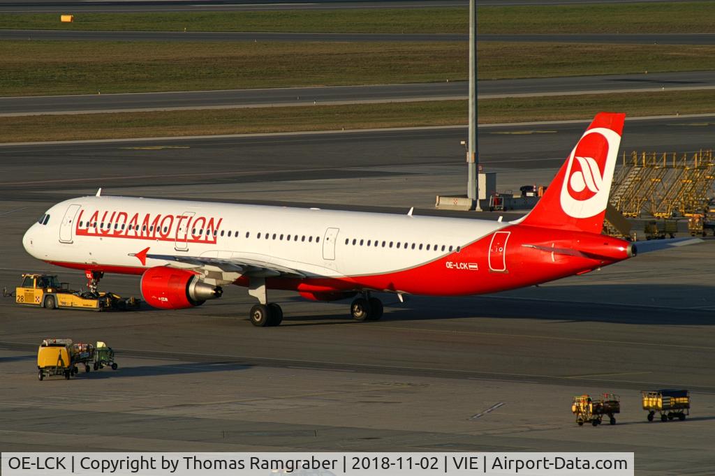 OE-LCK, 2011 Airbus A321-211 C/N 5133, Laudamotion Airbus A321