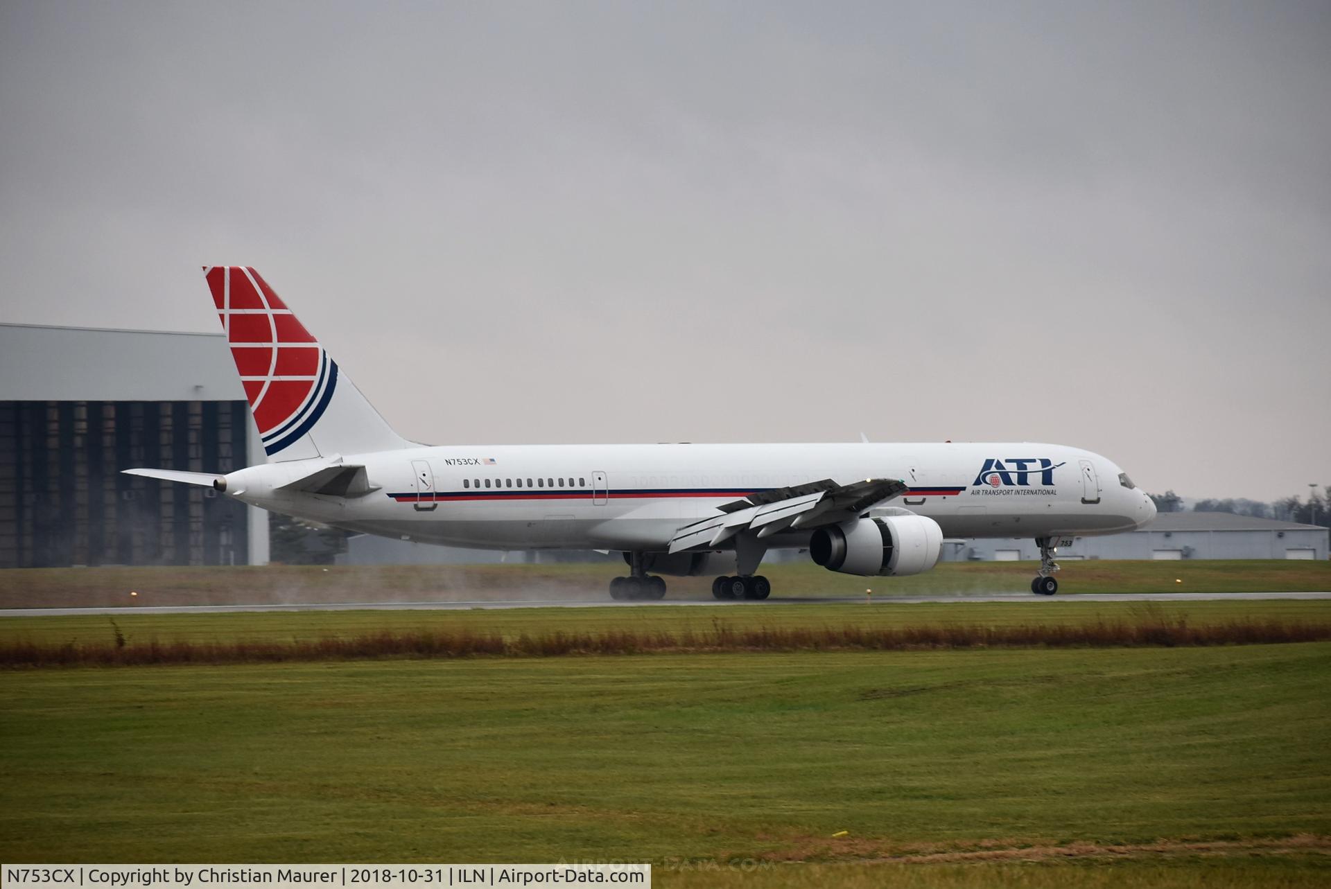N753CX, 1992 Boeing 757-2Y0 C/N 26152, Boeing 757-2YO arriving from a test flight