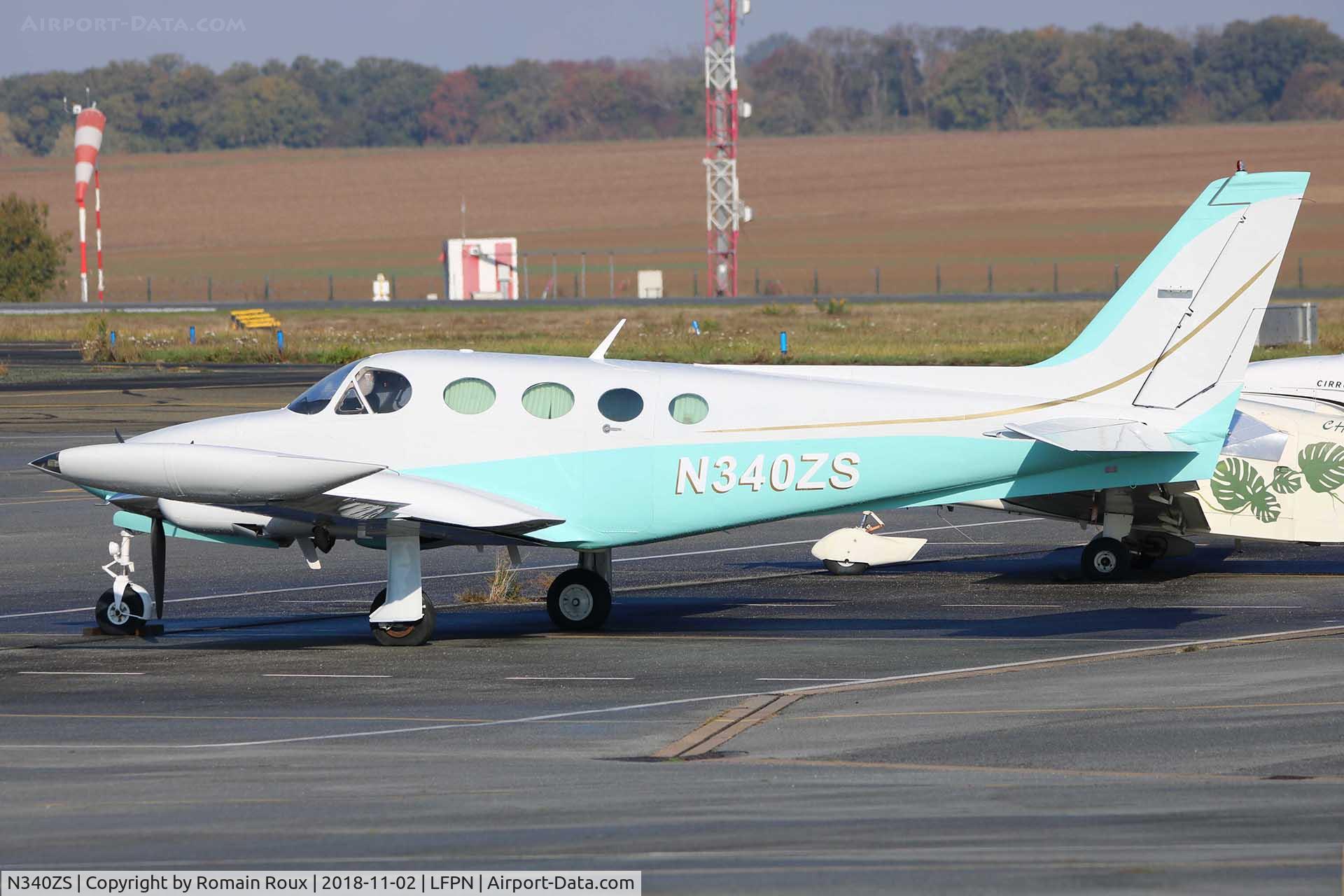 N340ZS, 1980 Cessna 340A C/N 340A0944, Parked