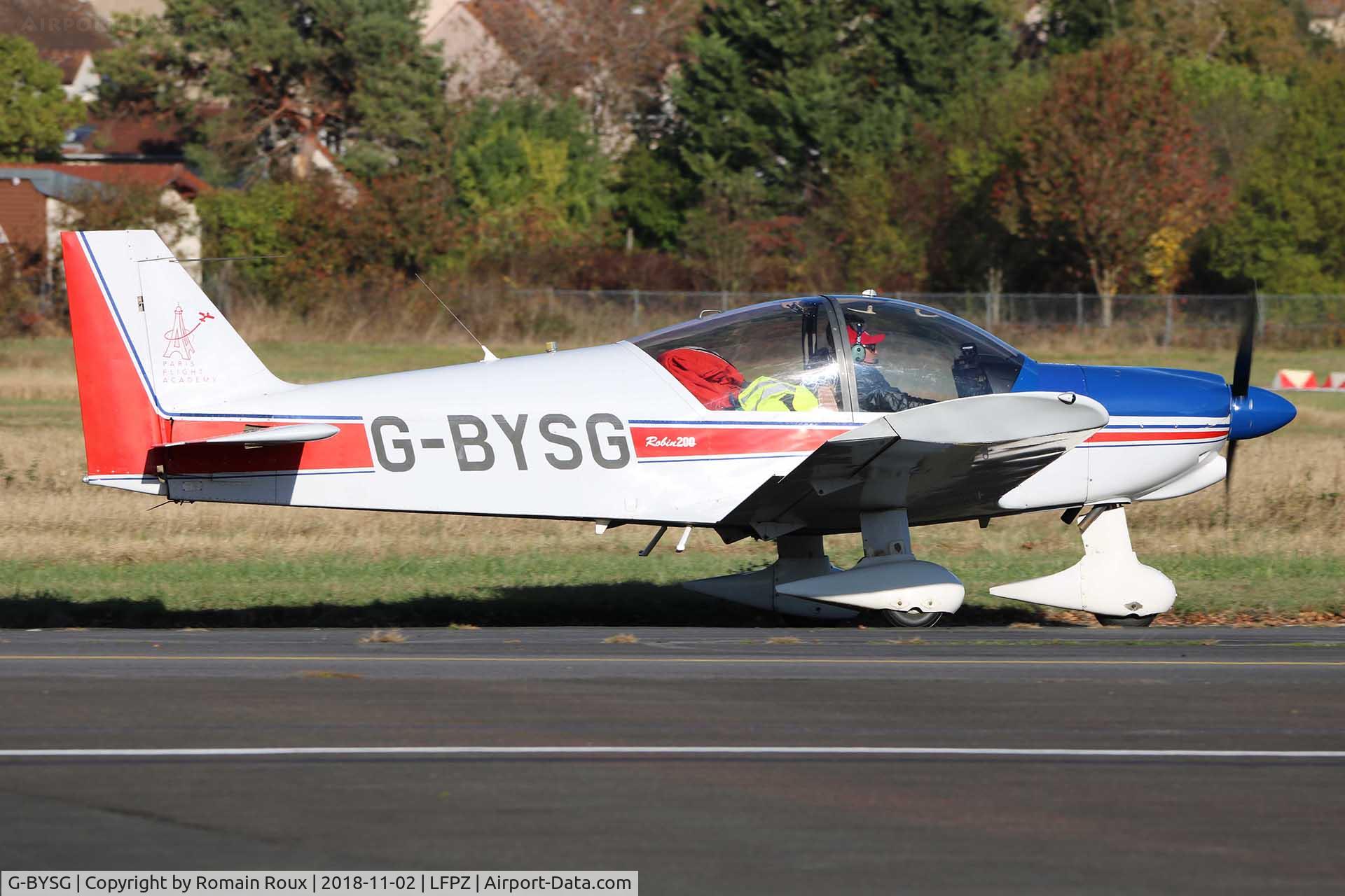G-BYSG, 1999 Robin HR-200-120B C/N 339, Taxiing