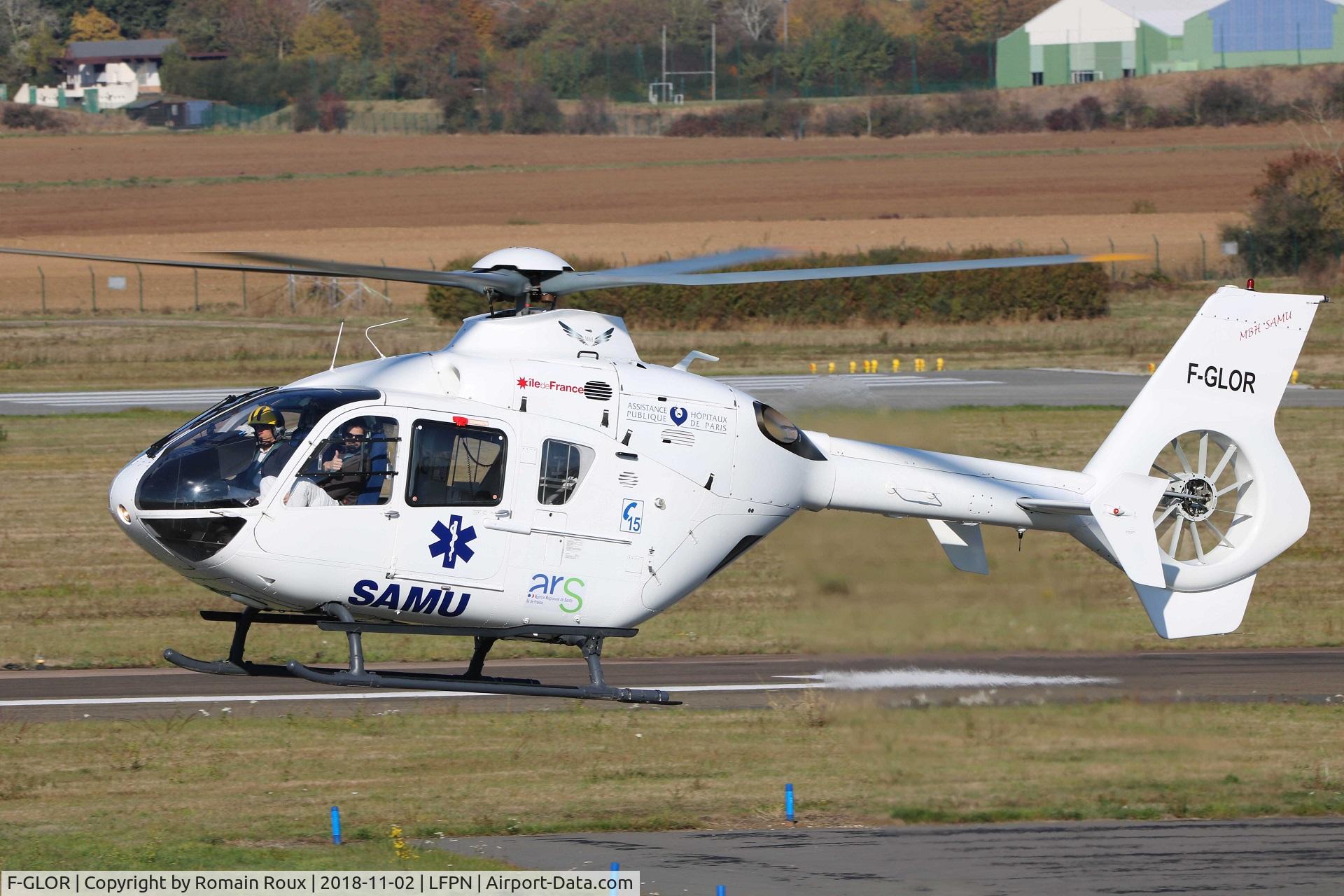 F-GLOR, Eurocopter EC-135T-1 C/N 0041, Taxiing