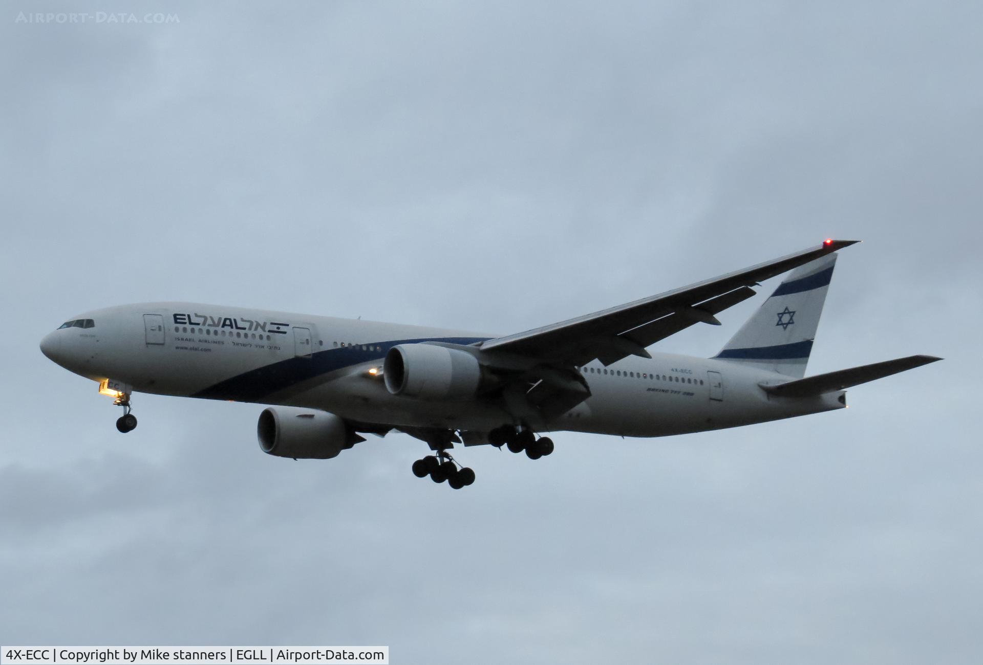 4X-ECC, 2001 Boeing 777-258/ER C/N 30833, EL AL B777- 258ER Landing runway 27L,LHR 27.7.2015