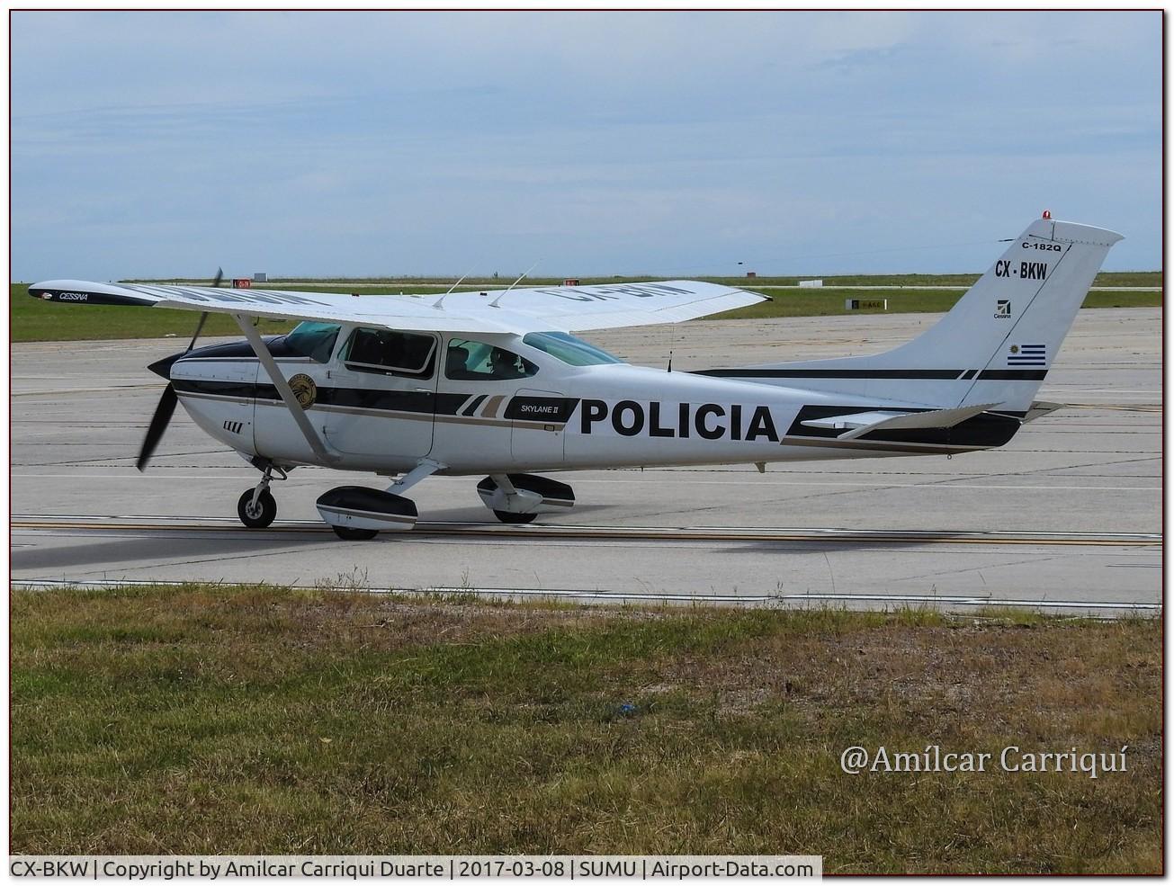 CX-BKW, 1979 Cessna 182Q Skylane C/N 182-67221, Taxi in SUMU