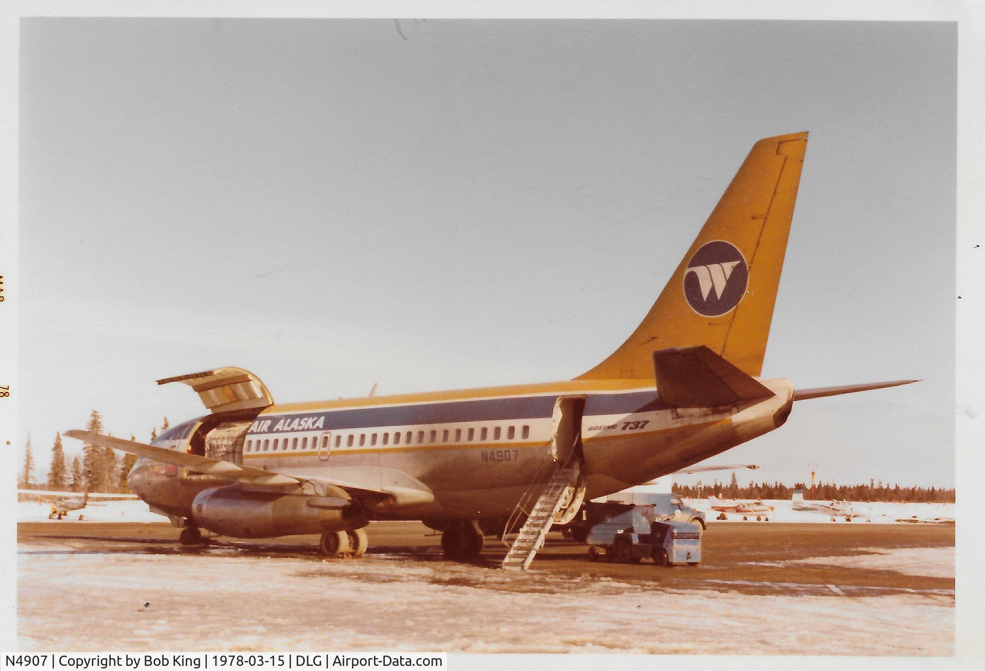 N4907, 1968 Boeing 737-210C C/N 19594, Wien Air 737 Combi at DLG airport, March 1978