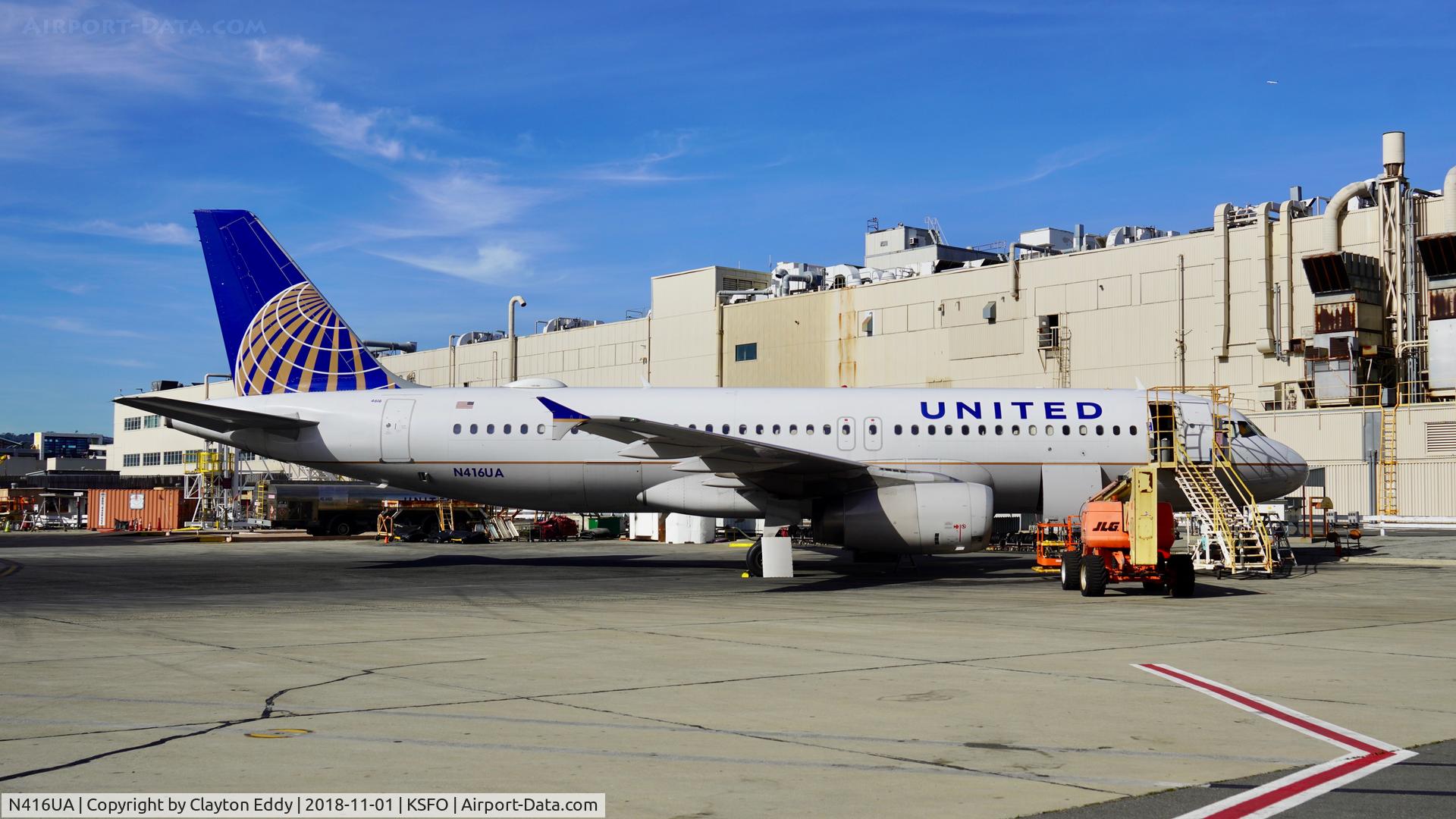 N416UA, 1994 Airbus A320-232 C/N 479, SFO 2018.