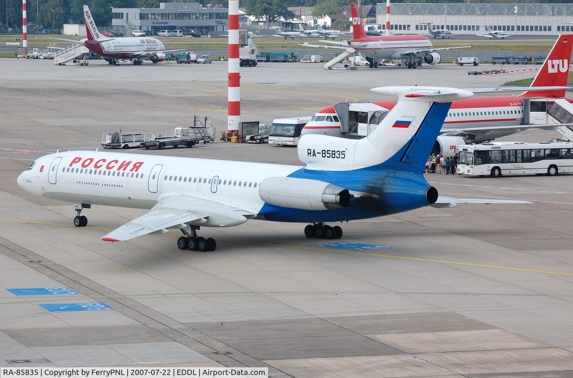 RA-85835, 1995 Tupolev Tu-154M C/N 98A1015, Rossiya TU154 arriving in DUS