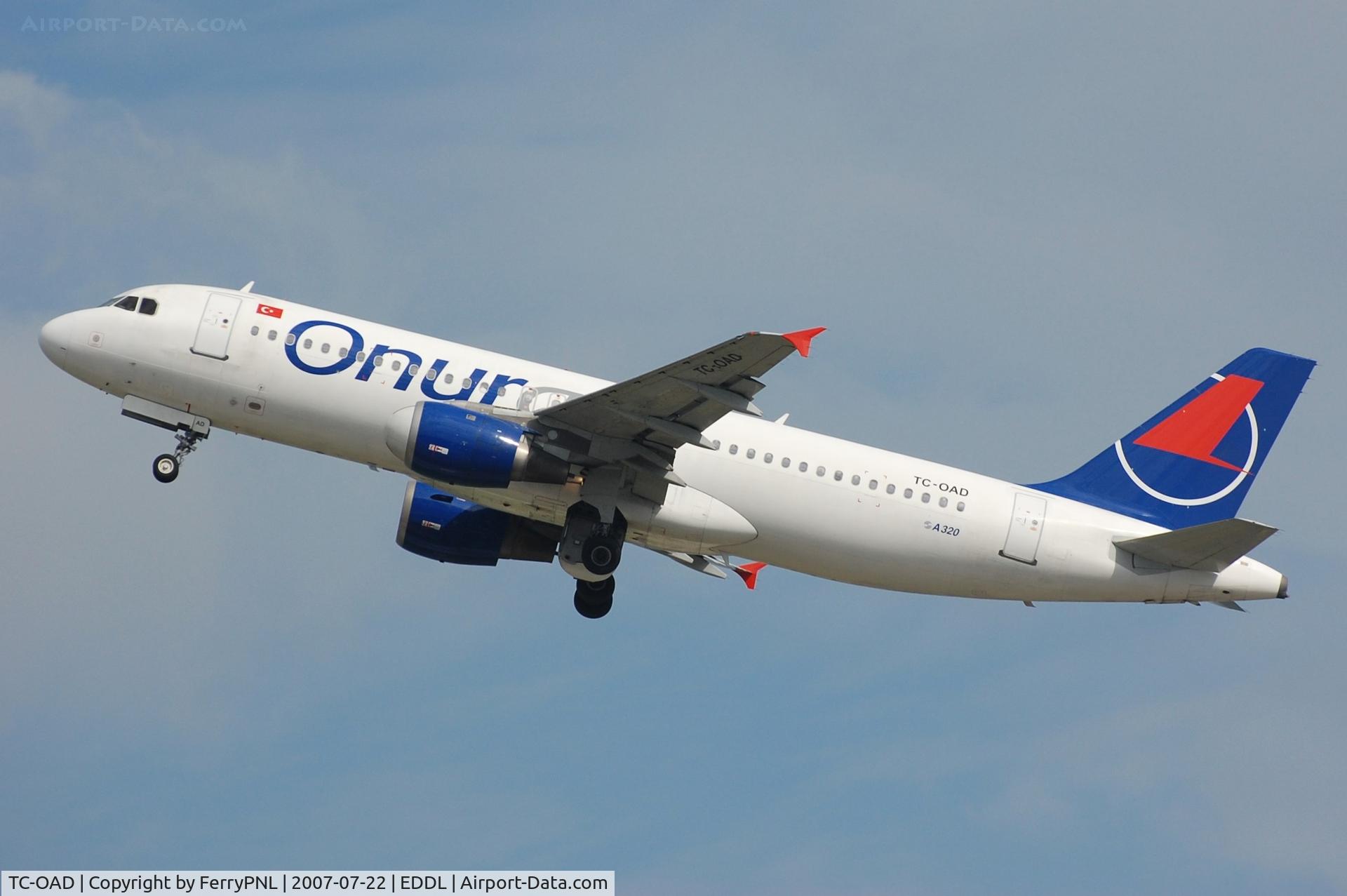 TC-OAD, 1992 Airbus A320-212 C/N 345, Onur A320 taking-off. Aircraft now in service with Iran Air as EP-IED.