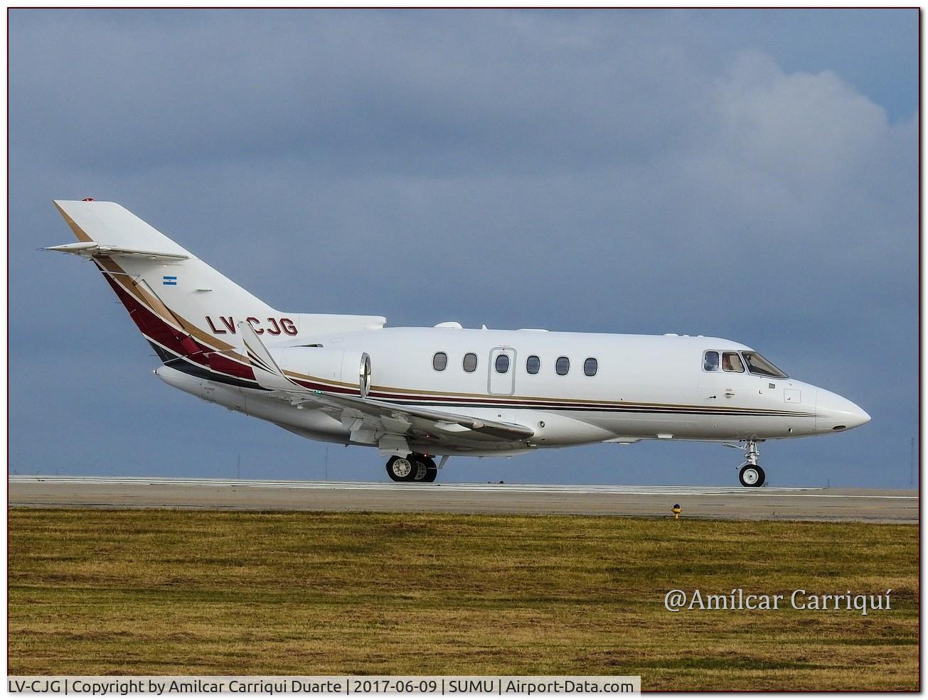 LV-CJG, 1999 Raytheon Hawker 800XP C/N 258411, Take off from SUMU