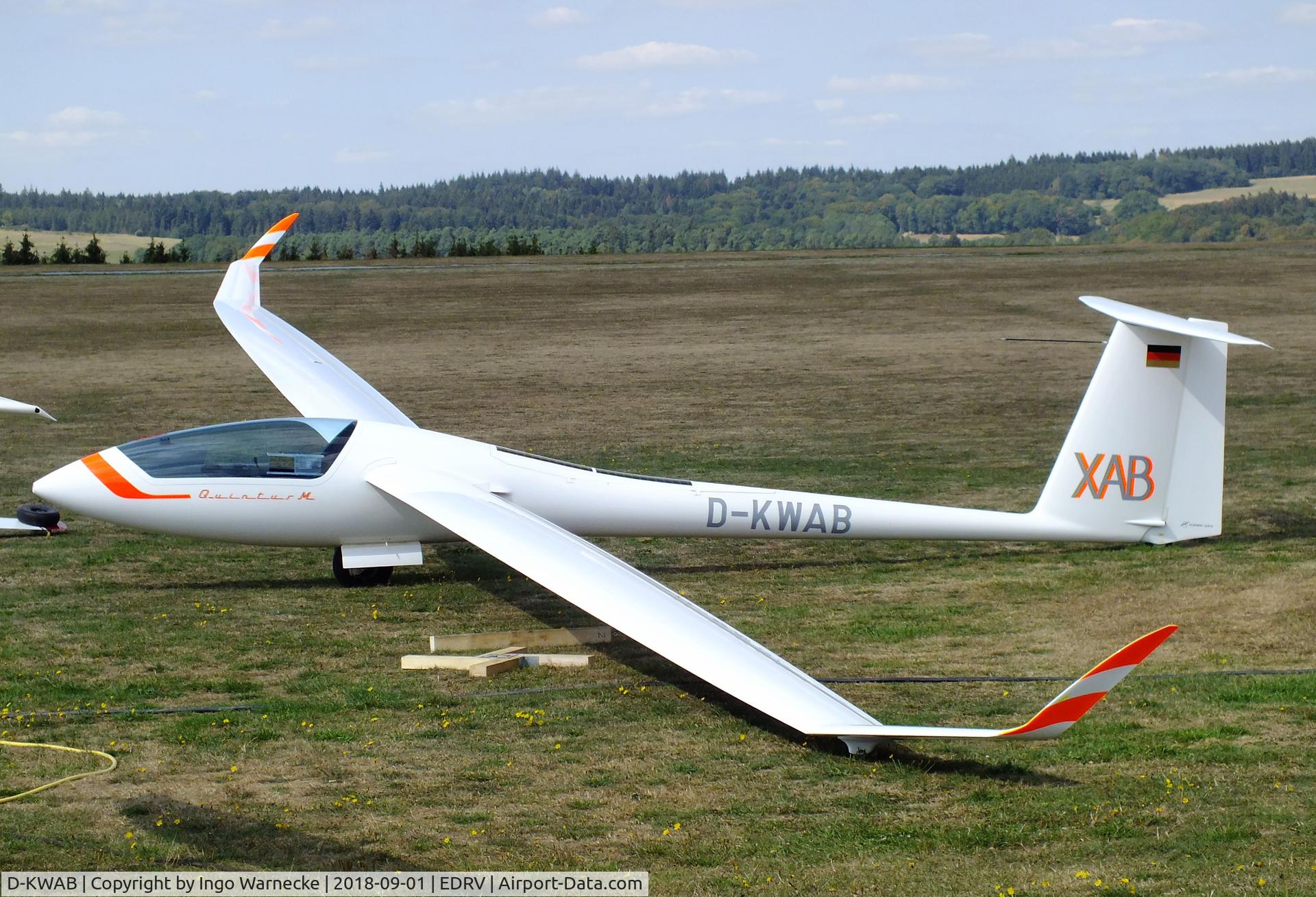 D-KWAB, 2012 Schempp-Hirth Quintus M C/N 9, Schempp-Hirth Quintus M at the 2018 Flugplatzfest Wershofen