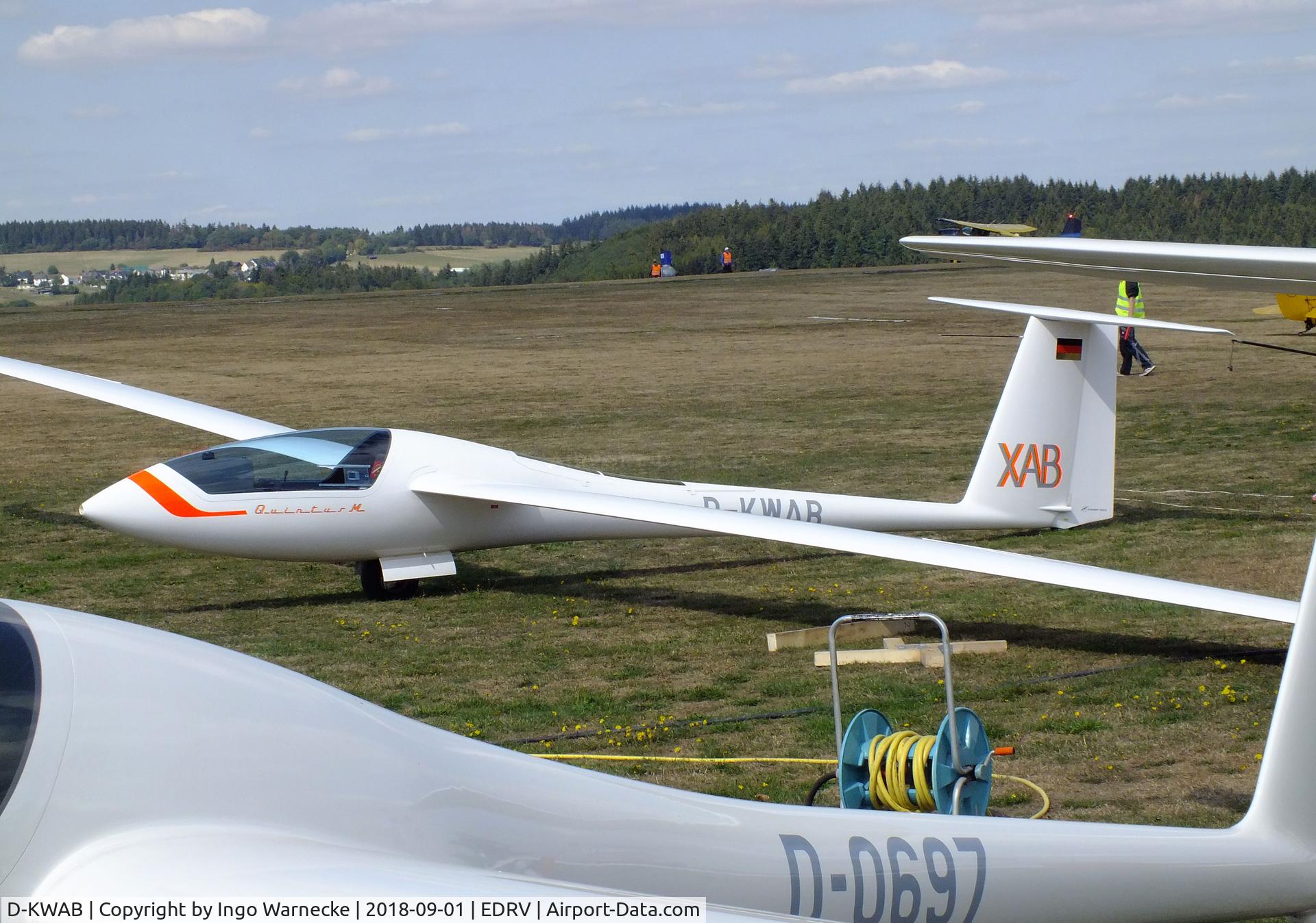 D-KWAB, 2012 Schempp-Hirth Quintus M C/N 9, Schempp-Hirth Quintus M at the 2018 Flugplatzfest Wershofen