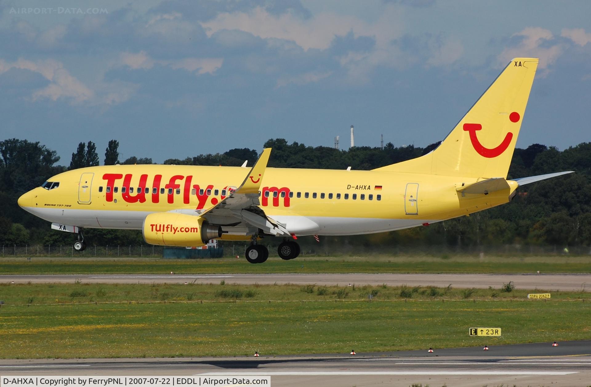 D-AHXA, 2007 Boeing 737-7K5 C/N 30714, Landing of TUIfly B737