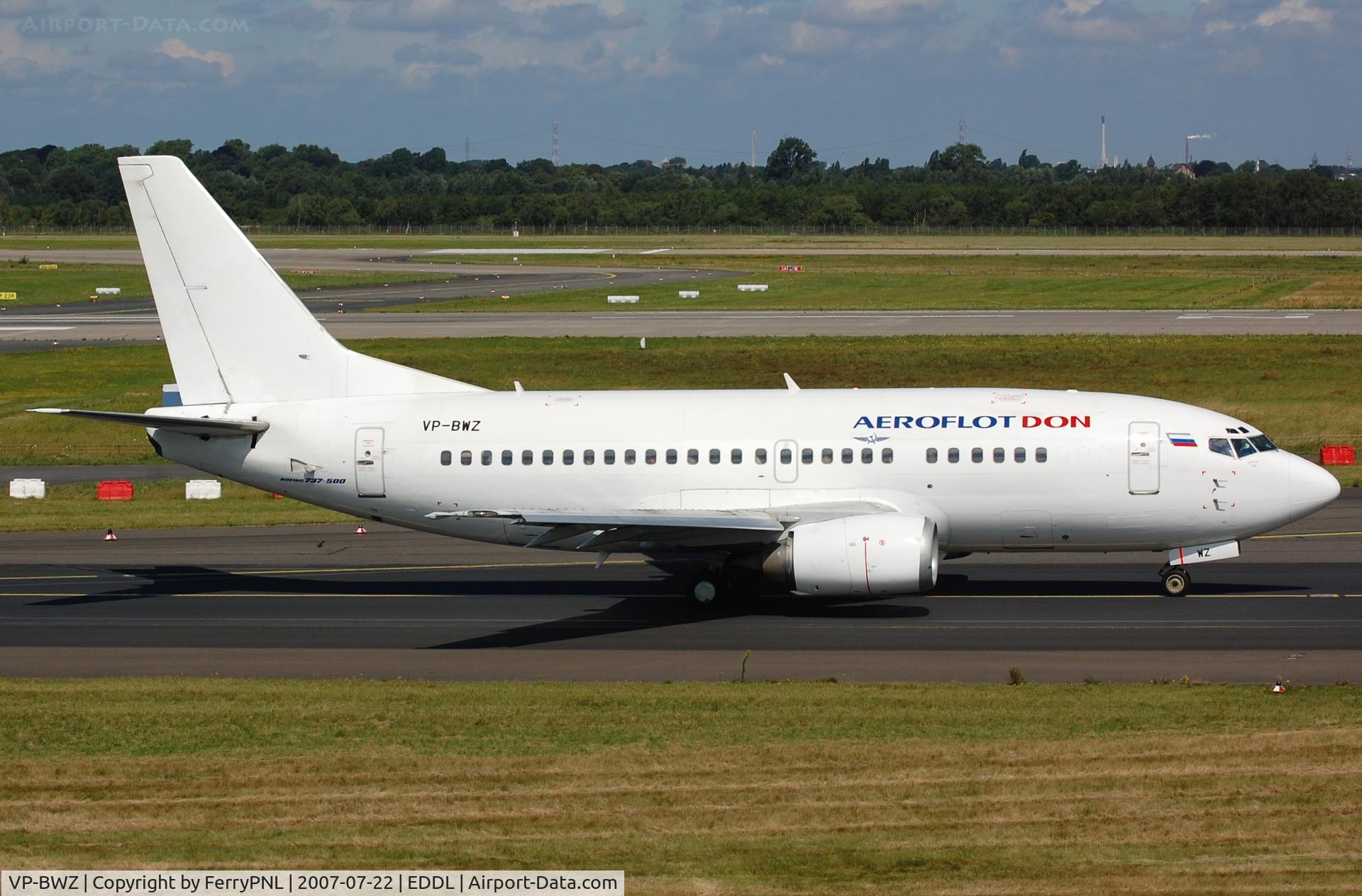 VP-BWZ, 1993 Boeing 737-528 C/N 27304, Aeroflot Don B735 departing