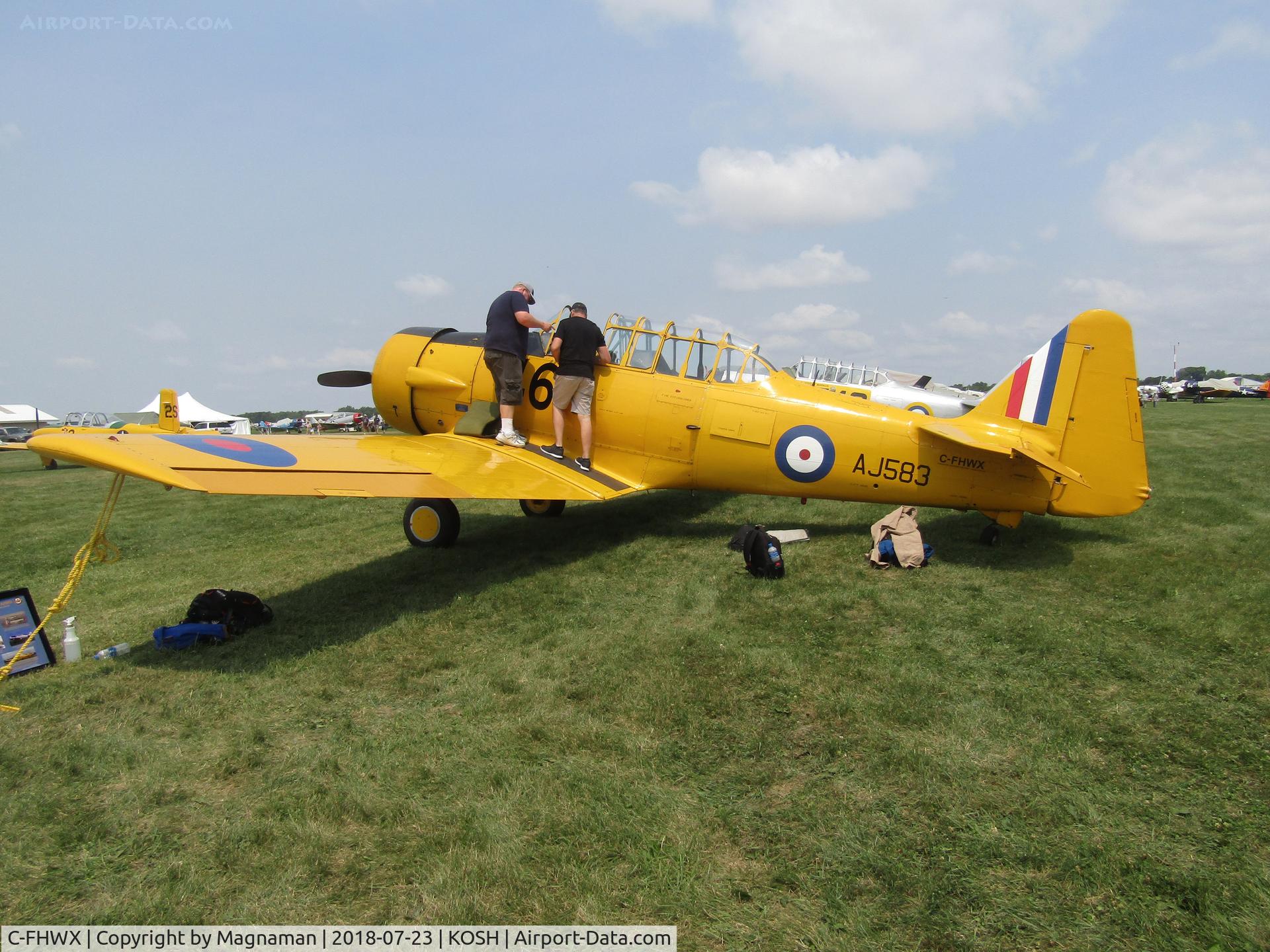 C-FHWX, 1941 Noorduyn AT-16 Harvard II C/N 76-3553, at EAA 2018