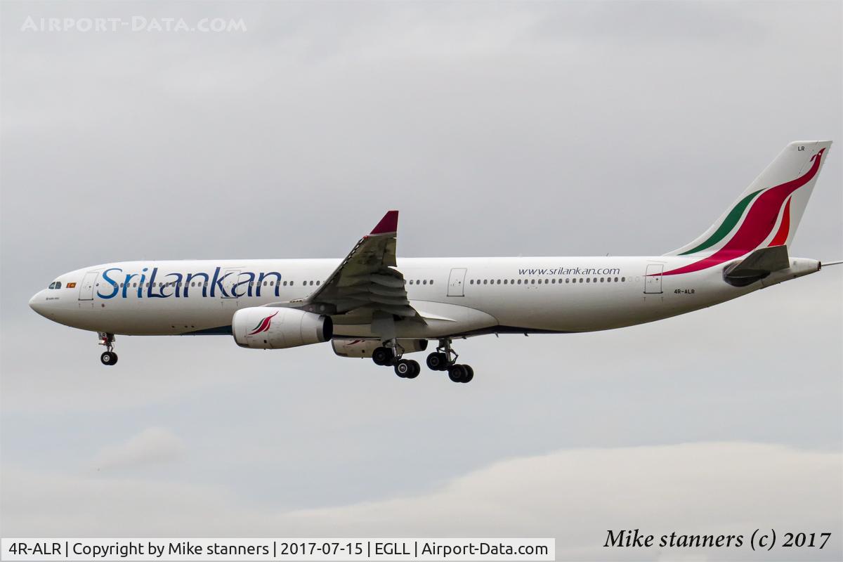 4R-ALR, 2015 Airbus A330-343 C/N 1689, Srilankan A330-343 Landing runway 27L from CMB,15.7.17