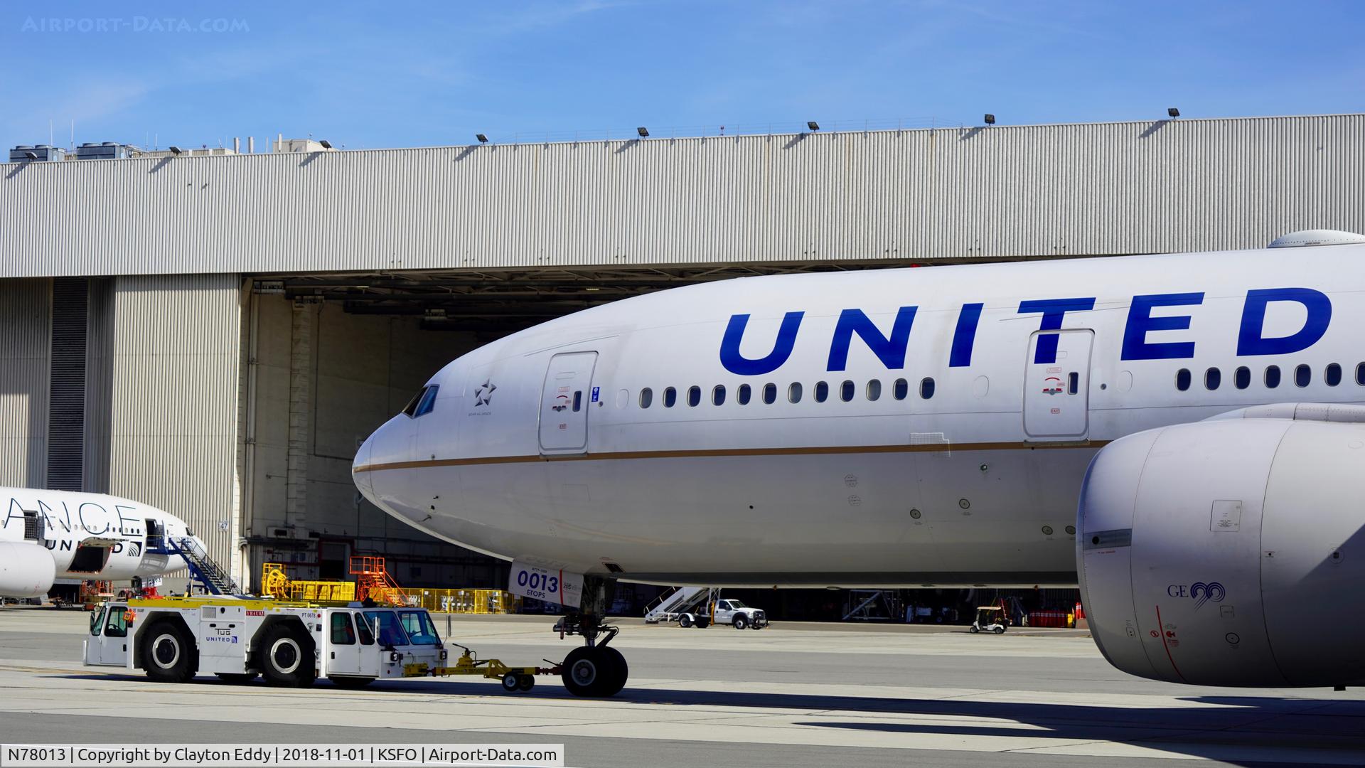 N78013, 1999 Boeing 777-224 C/N 29861, SFO 2018.