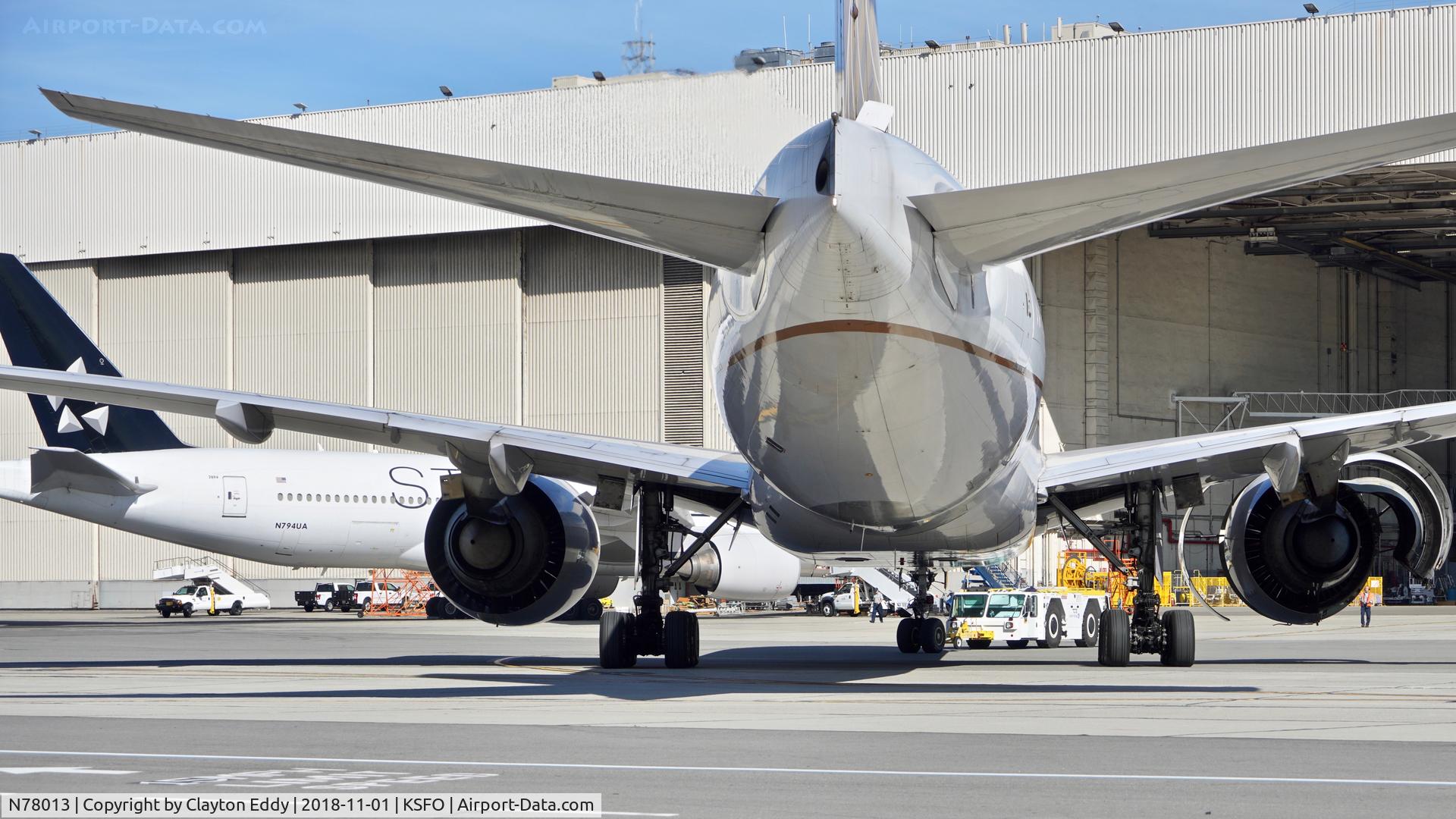 N78013, 1999 Boeing 777-224 C/N 29861, SFO 2018.