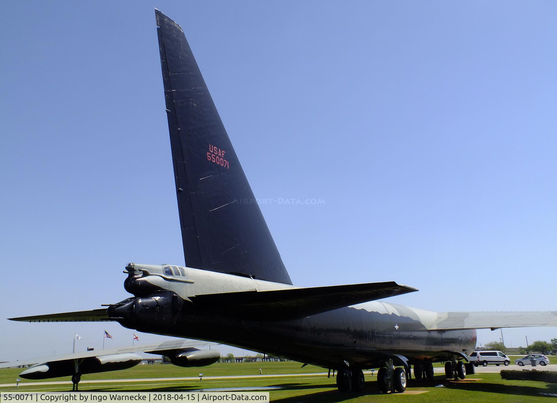 55-0071, 1955 Boeing B-52D-55-BO Stratofortress C/N 17193, Boeing B-52D Stratofortress at the USS Alabama Battleship Memorial Park, Mobile AL