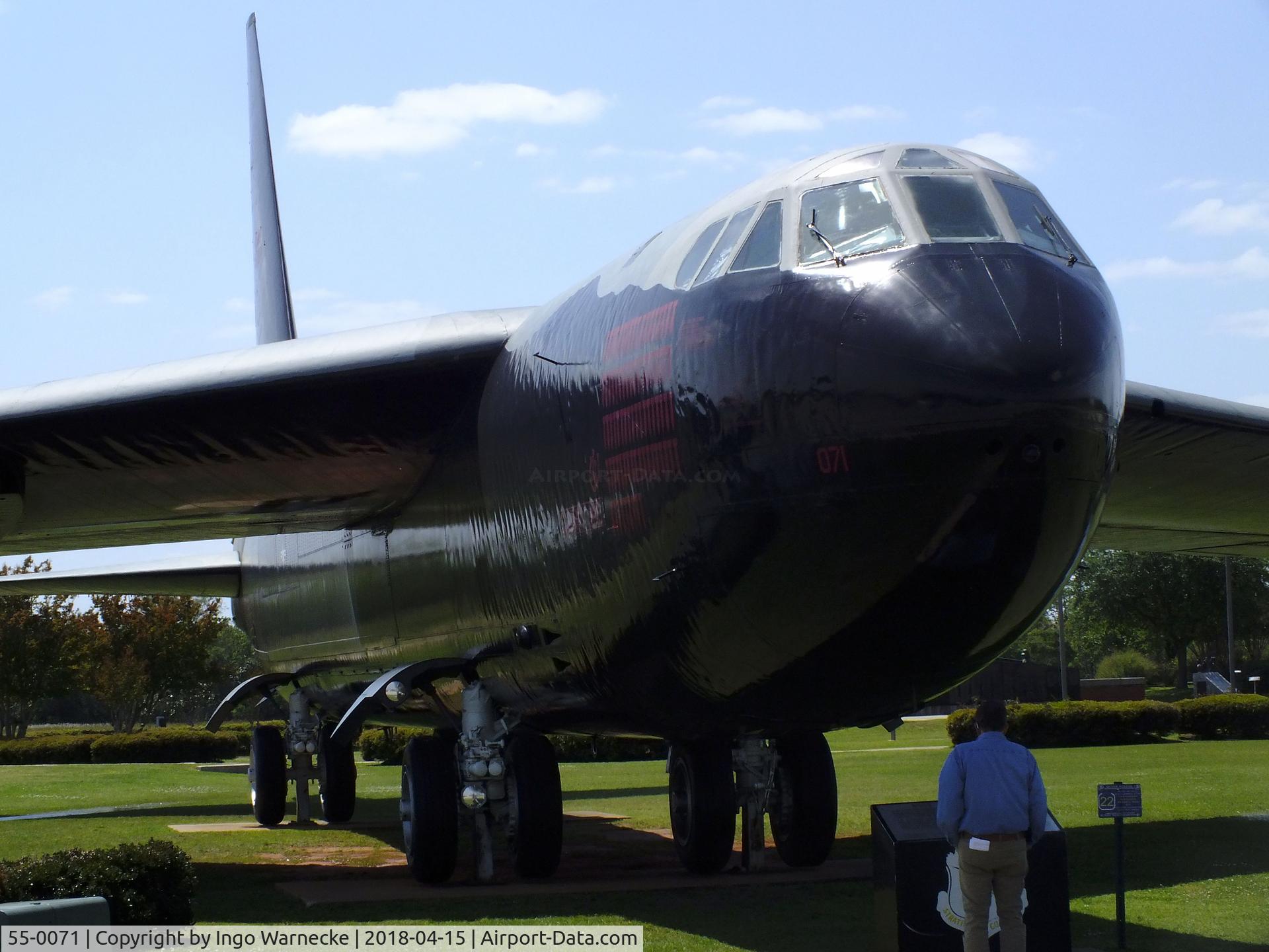55-0071, 1955 Boeing B-52D-55-BO Stratofortress C/N 17193, Boeing B-52D Stratofortress at the USS Alabama Battleship Memorial Park, Mobile AL