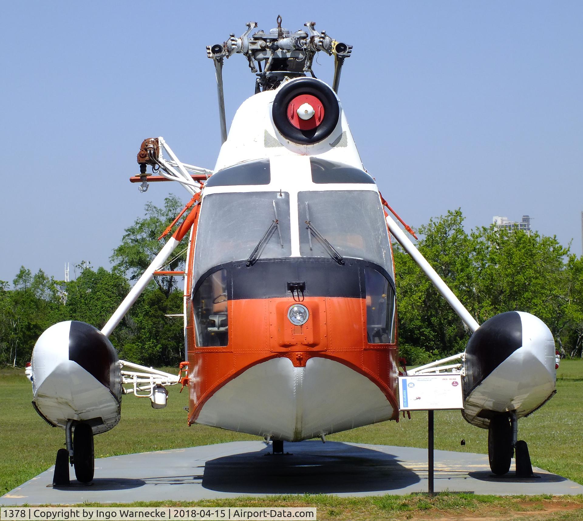 1378, Sikorsky HH-52A Sea Guard C/N 62.056, Sikorsky HH-52A Sea Guardian at the USS Alabama Battleship Memorial Park, Mobile AL
