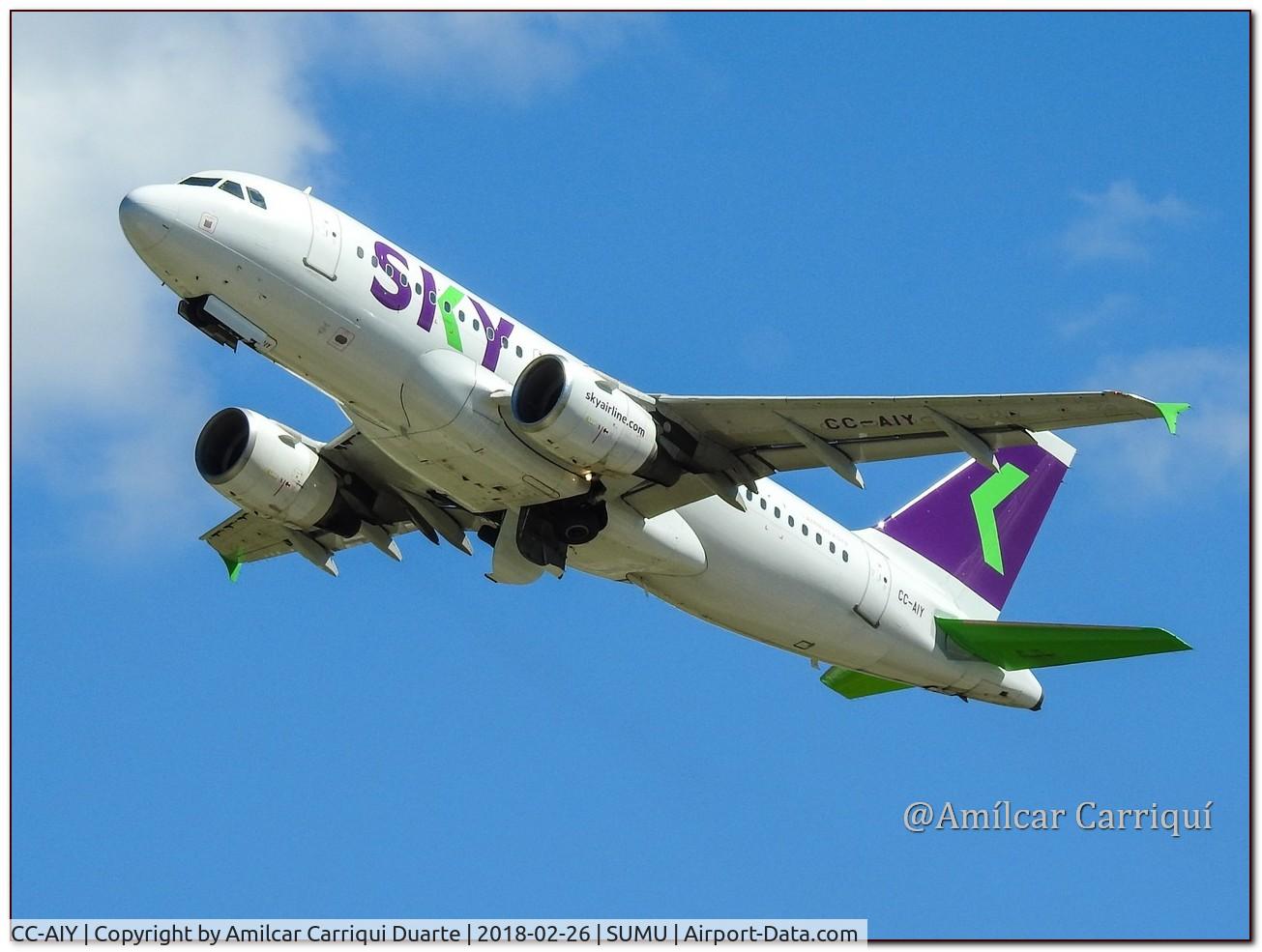 CC-AIY, 2004 Airbus A319-111 C/N 2214, Take off from SUMU