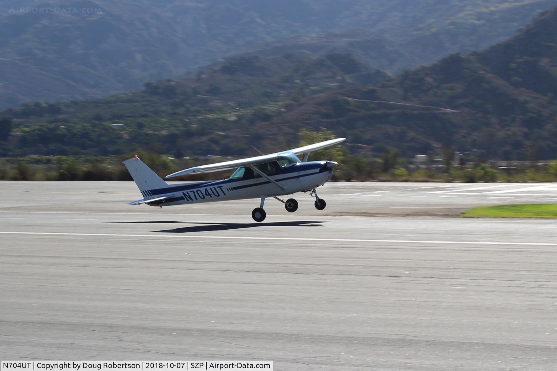 N704UT, 1976 Cessna 150M C/N 15078891, 1976 Cessna 150M, Continental O-200-100 Hp, takeoff Rwy 22