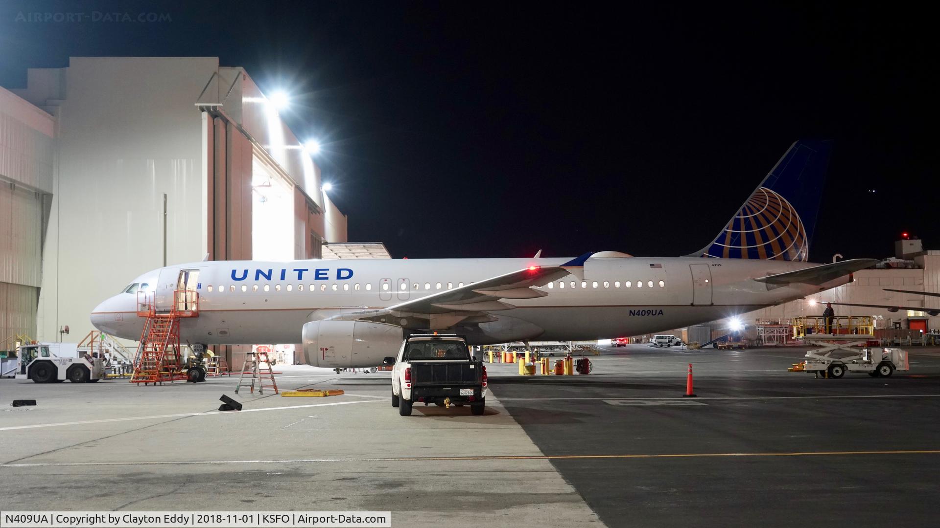 N409UA, 1994 Airbus A320-232 C/N 462, SFO 2018.