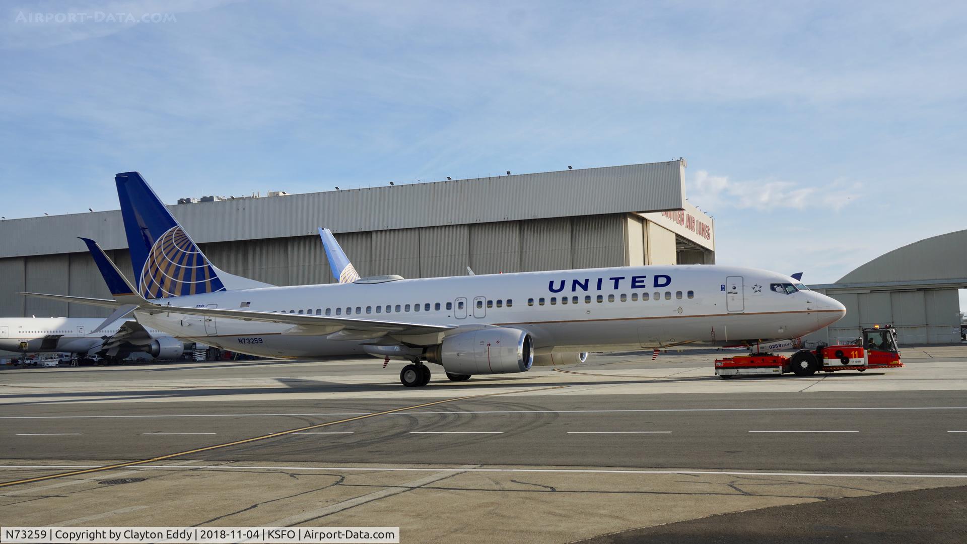 N73259, 2001 Boeing 737-824 C/N 30803, SFO 2018.