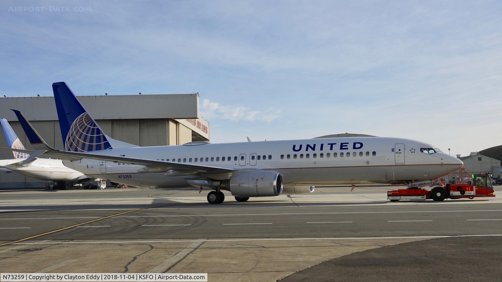 N73259, 2001 Boeing 737-824 C/N 30803, SFO 2018.