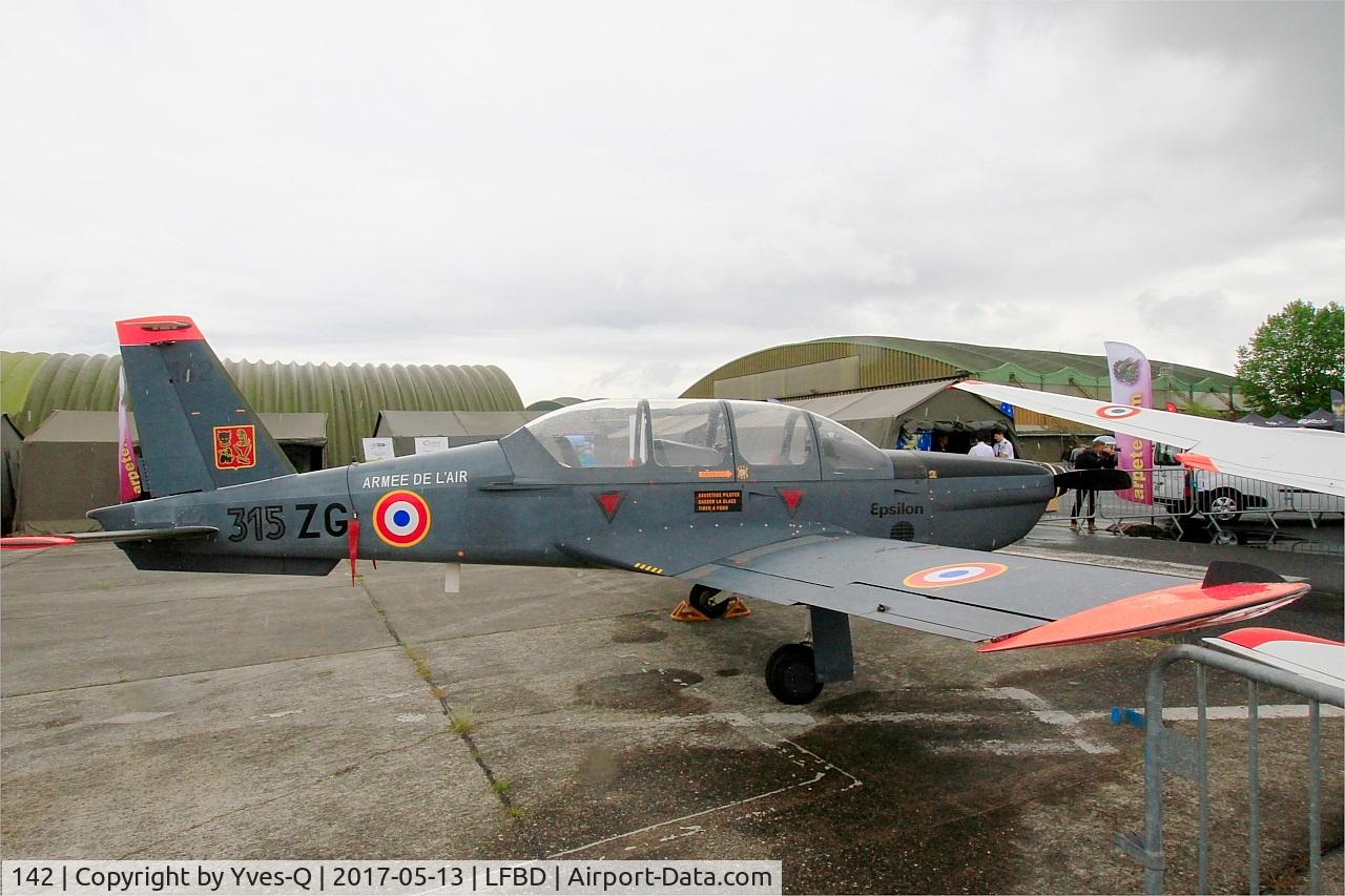 142, Socata TB-30 Epsilon C/N 142, Socata TB-30 Epsilon, Static display, Bordeaux-Mérignac Air Base 106 (LFBD-BOD) Open day 2017