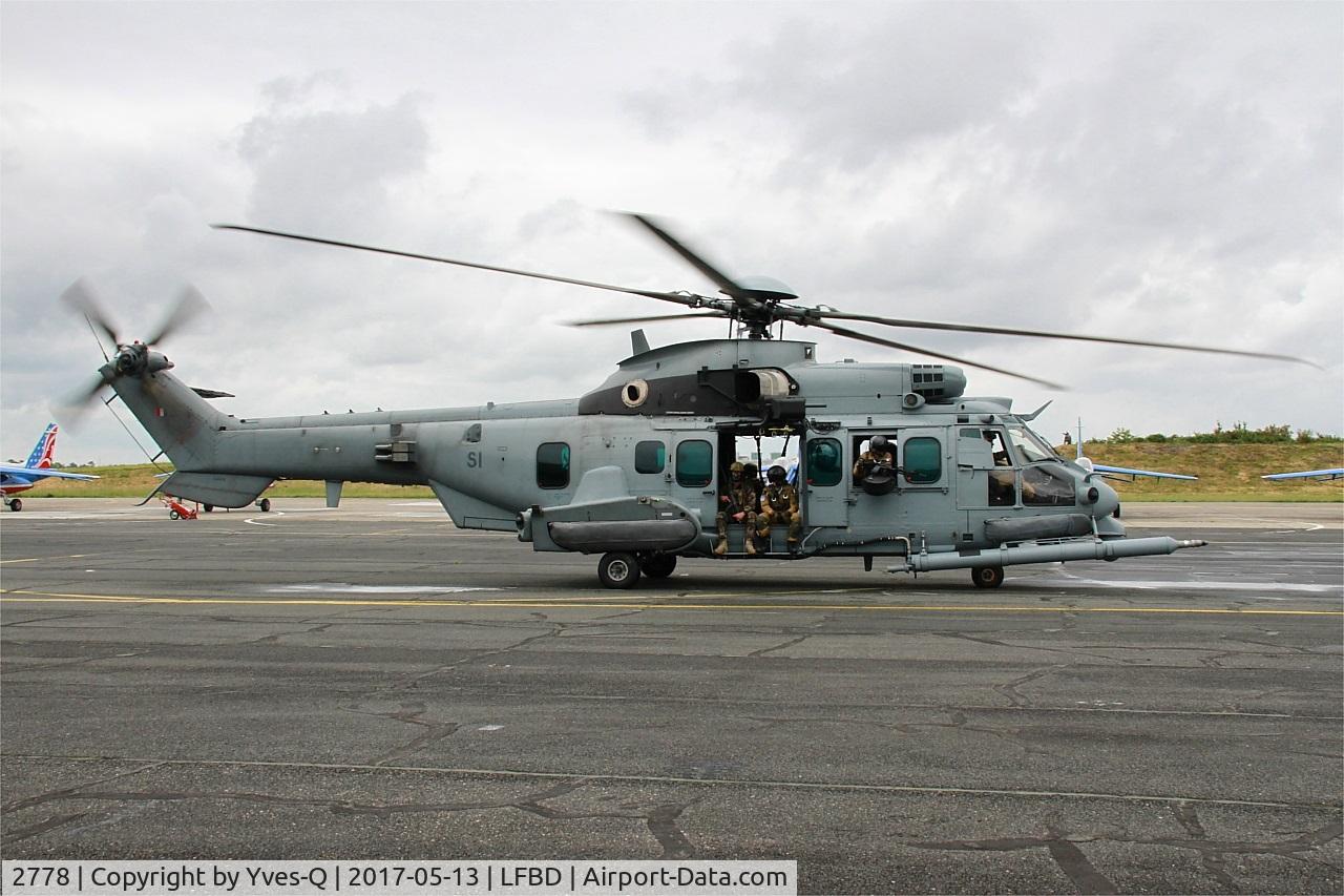 2778, 2012 Eurocopter EC-725R2 Caracal C/N 2778, Eurocopter EC-725R2 Caracal, Taxiing to flight line, Bordeaux-Mérignac Air Base 106 (LFBD-BOD) Open day 2017